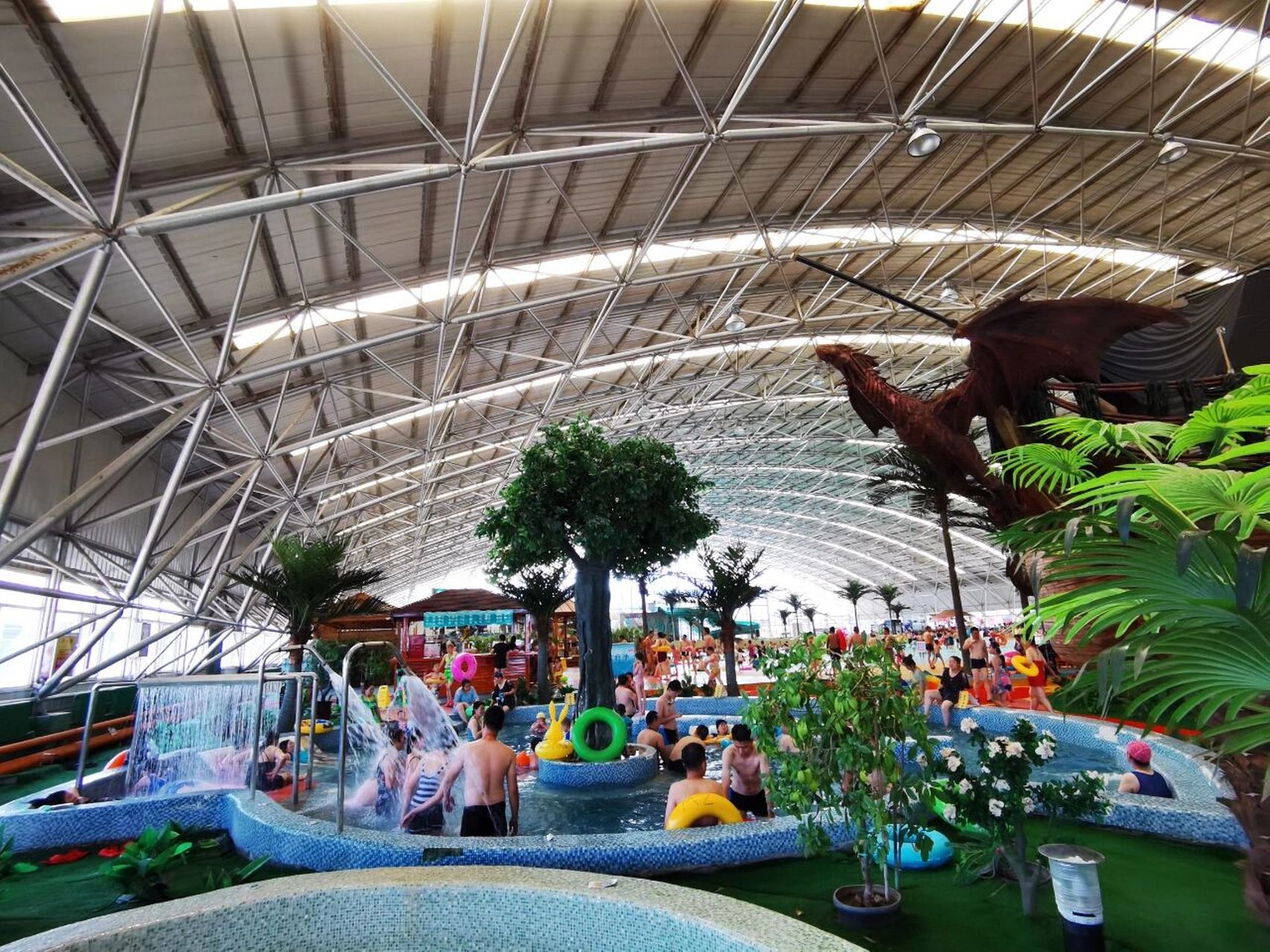 不后悔打卡之呼和浩特中威水上乐园 天气很热的夏天和游泳最配,小宝宝