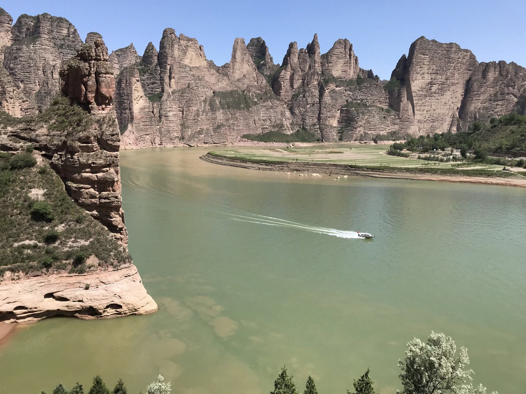 兰州|炳灵寺超详细攻略 炳灵寺石窟,位于中国甘肃省临夏回族自治州