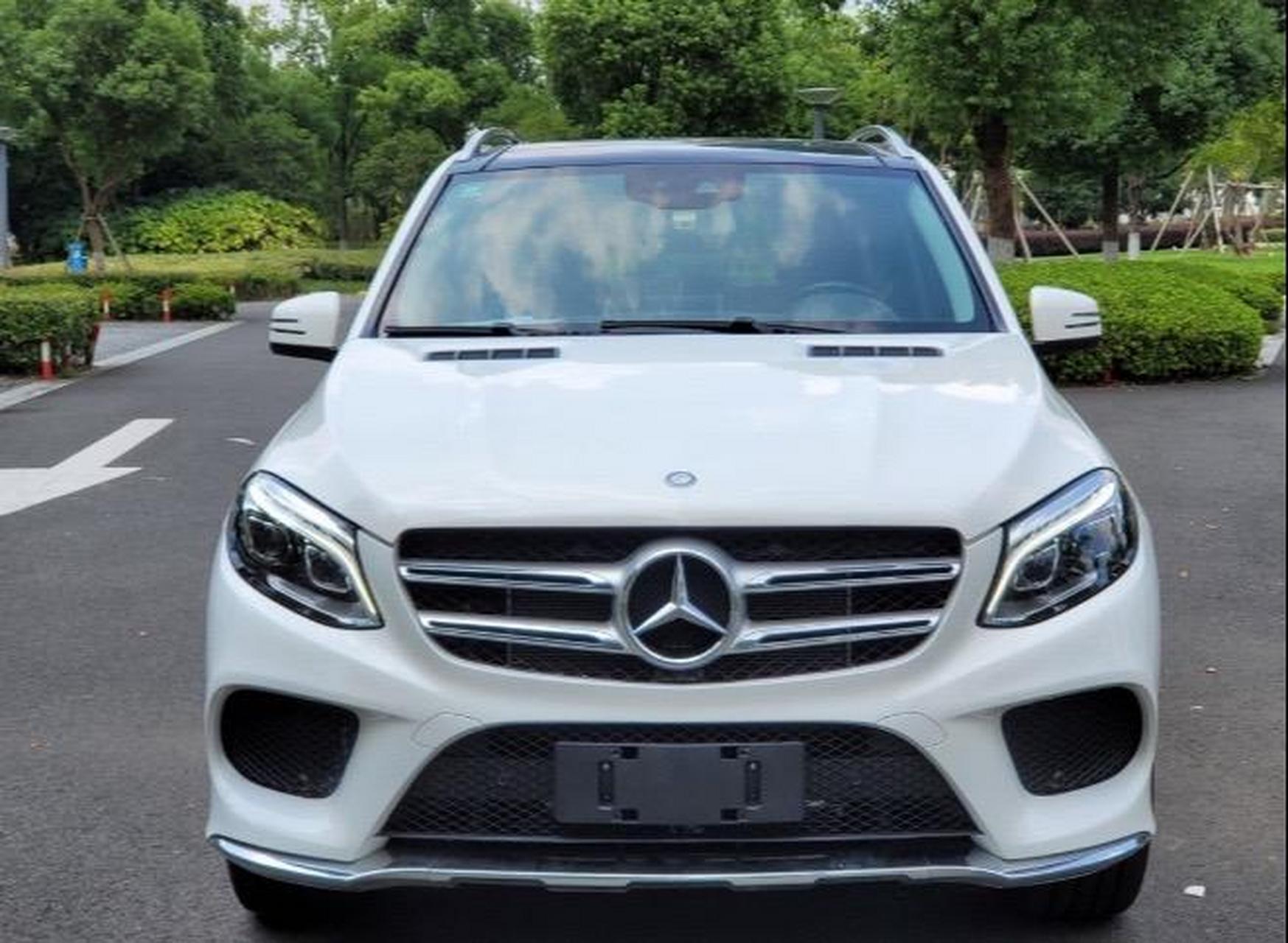 奔驰glegle320 售价:20.