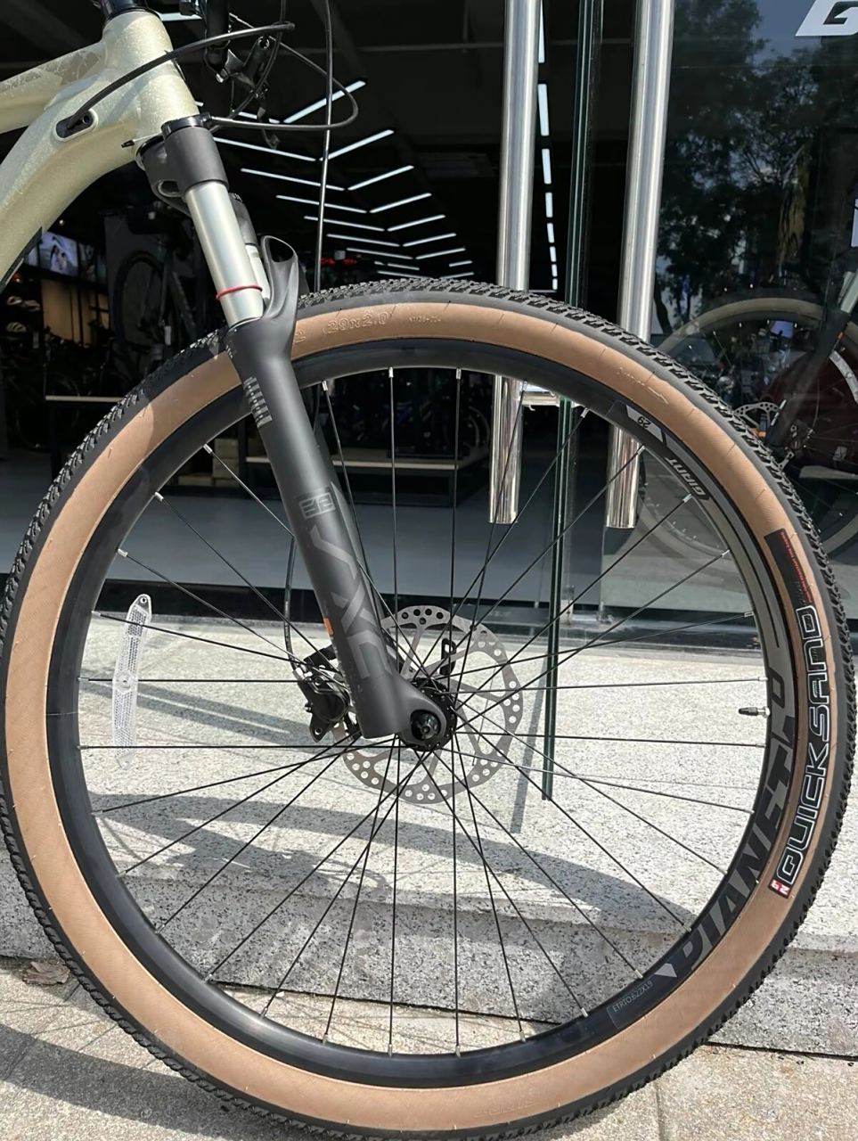 2024款捷安特xtc800plus 2024款捷安特xtc800plus 捷安特超轻铝合金