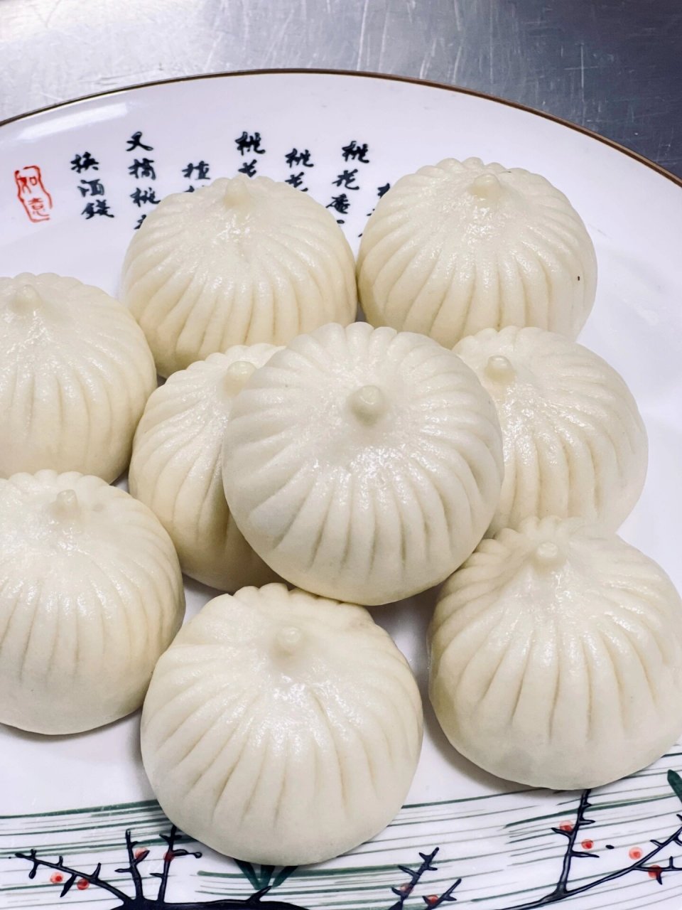 中式面点|提褶包学习笔记 提褶中包是中式面点师的必备技能,做好没有