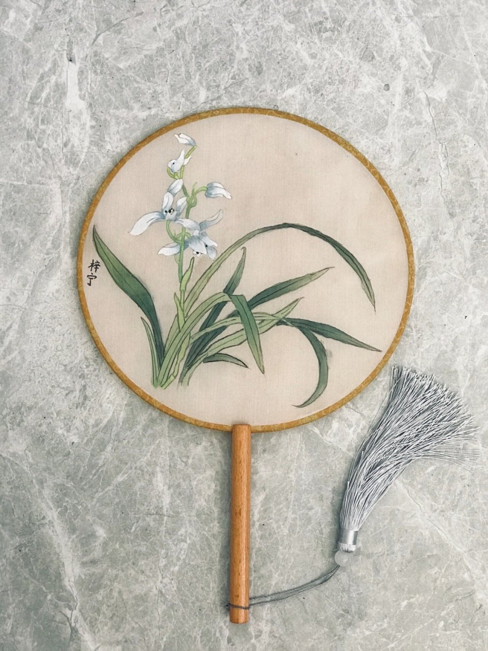 国画团扇.兰花篇 清风邀明月 团扇摇佳人 兰之猗猗 扬扬其香