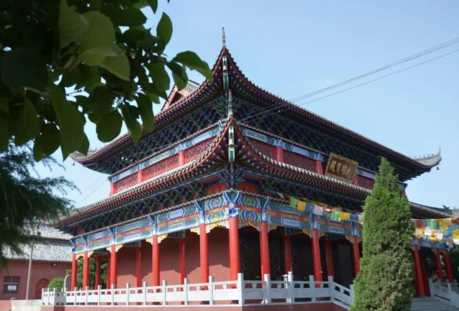 叶县景点 中国1312个县景点——叶县  叶县县衙 圆觉寺  叶公园 岩盐