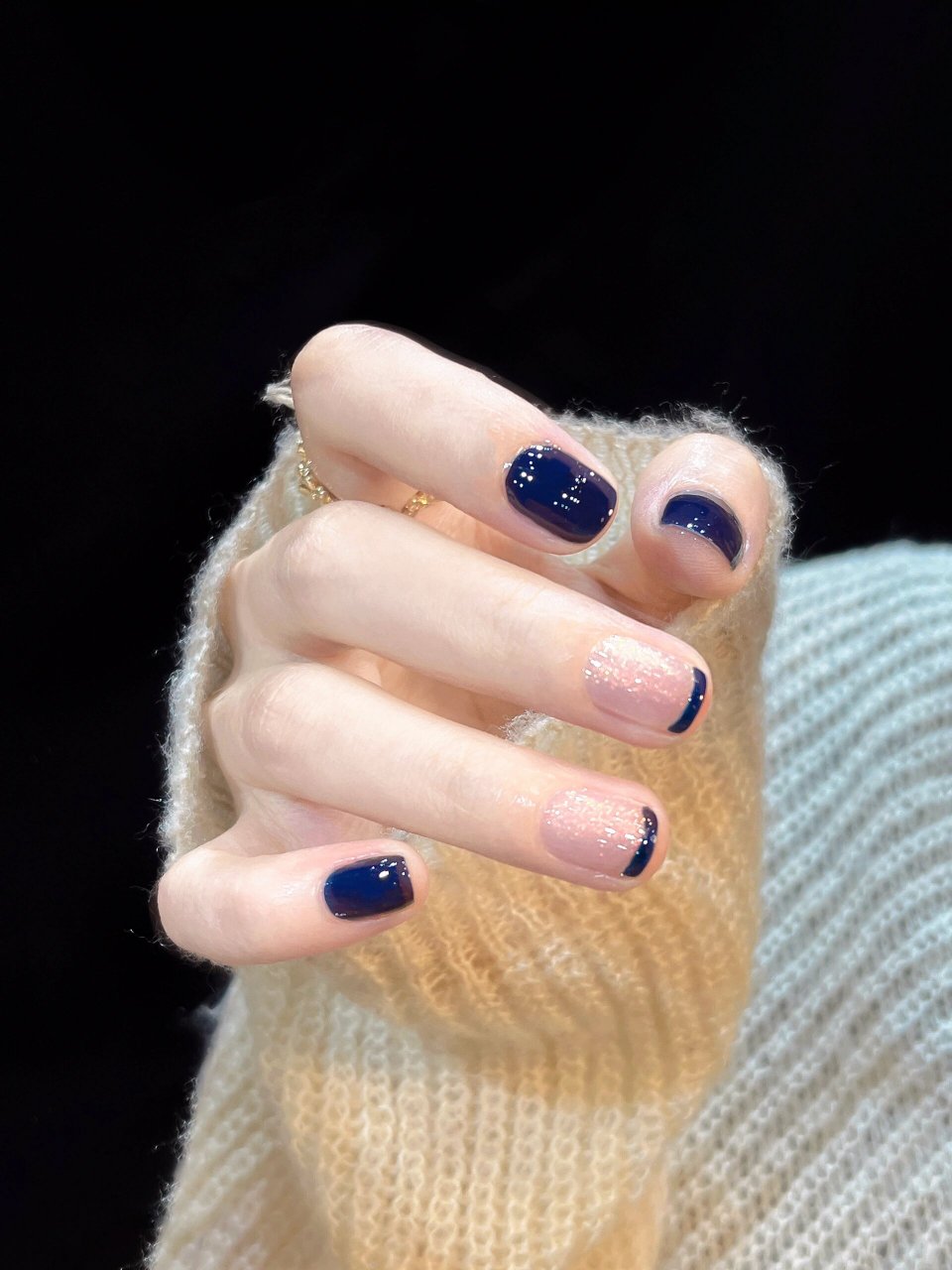 显白高级ins风美甲 夏日超显白的蓝色系美甲 不挑肤黄黑皮姐妹可冲