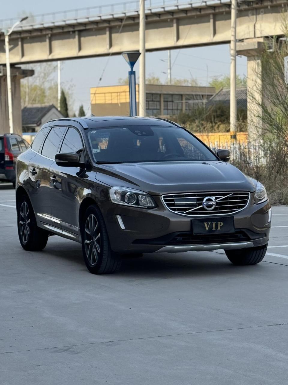 o尔o汽车xc60图片