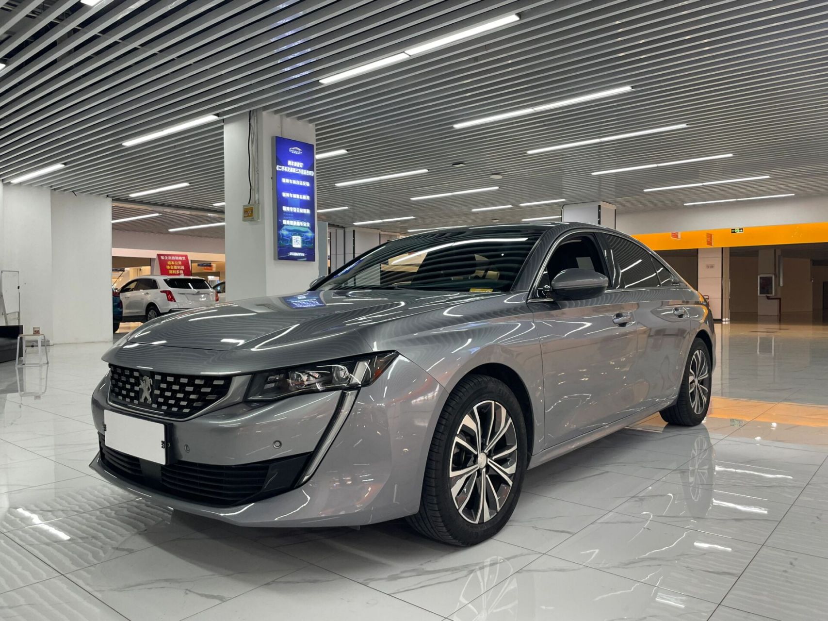 21款标致508l 标致508 2021款 508l 400thp puretech 驾控版 上牌