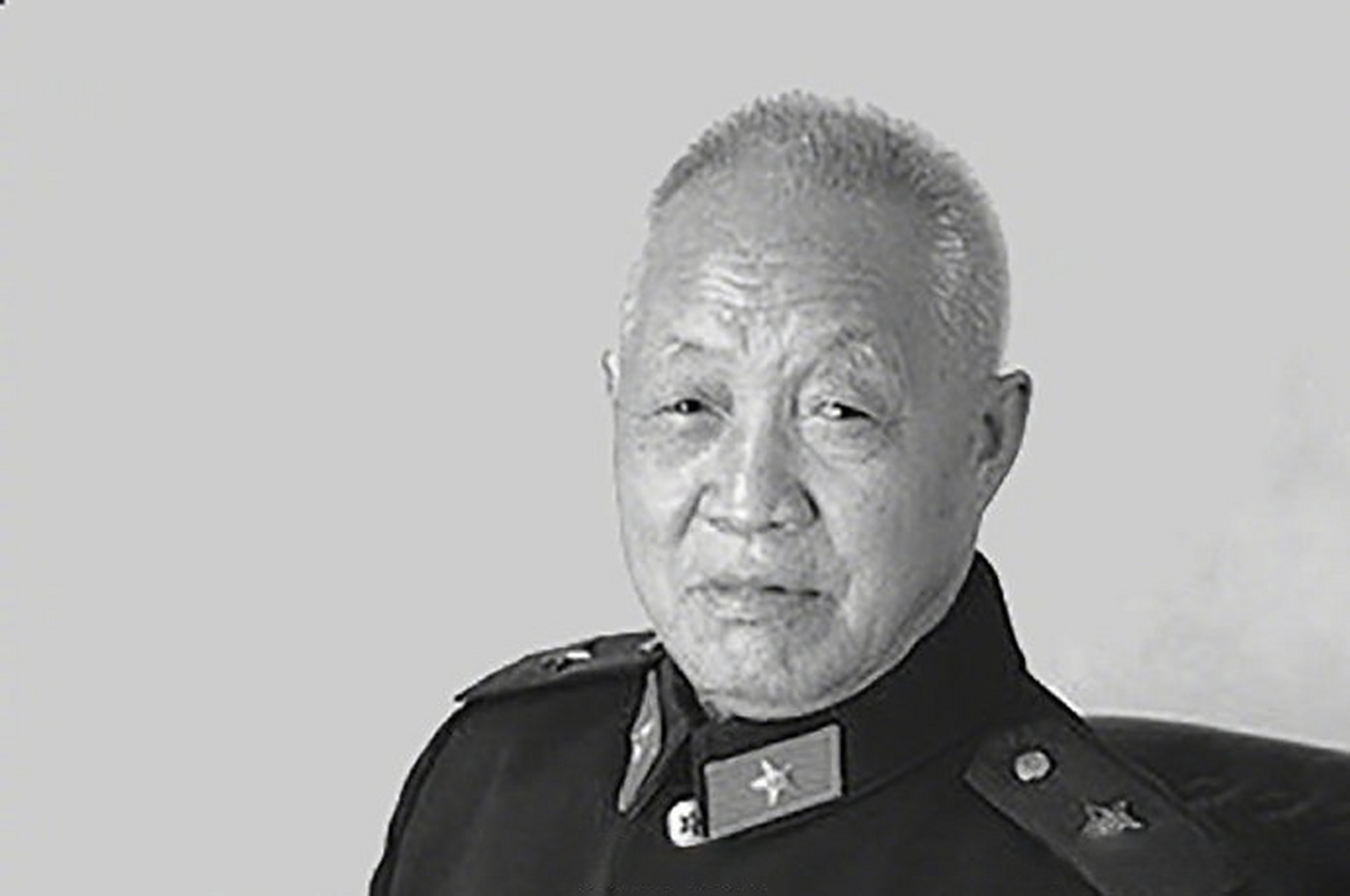 王玉清,贵州黔西人,1940年10月入党,历经土地革命战争,抗日战争,解放