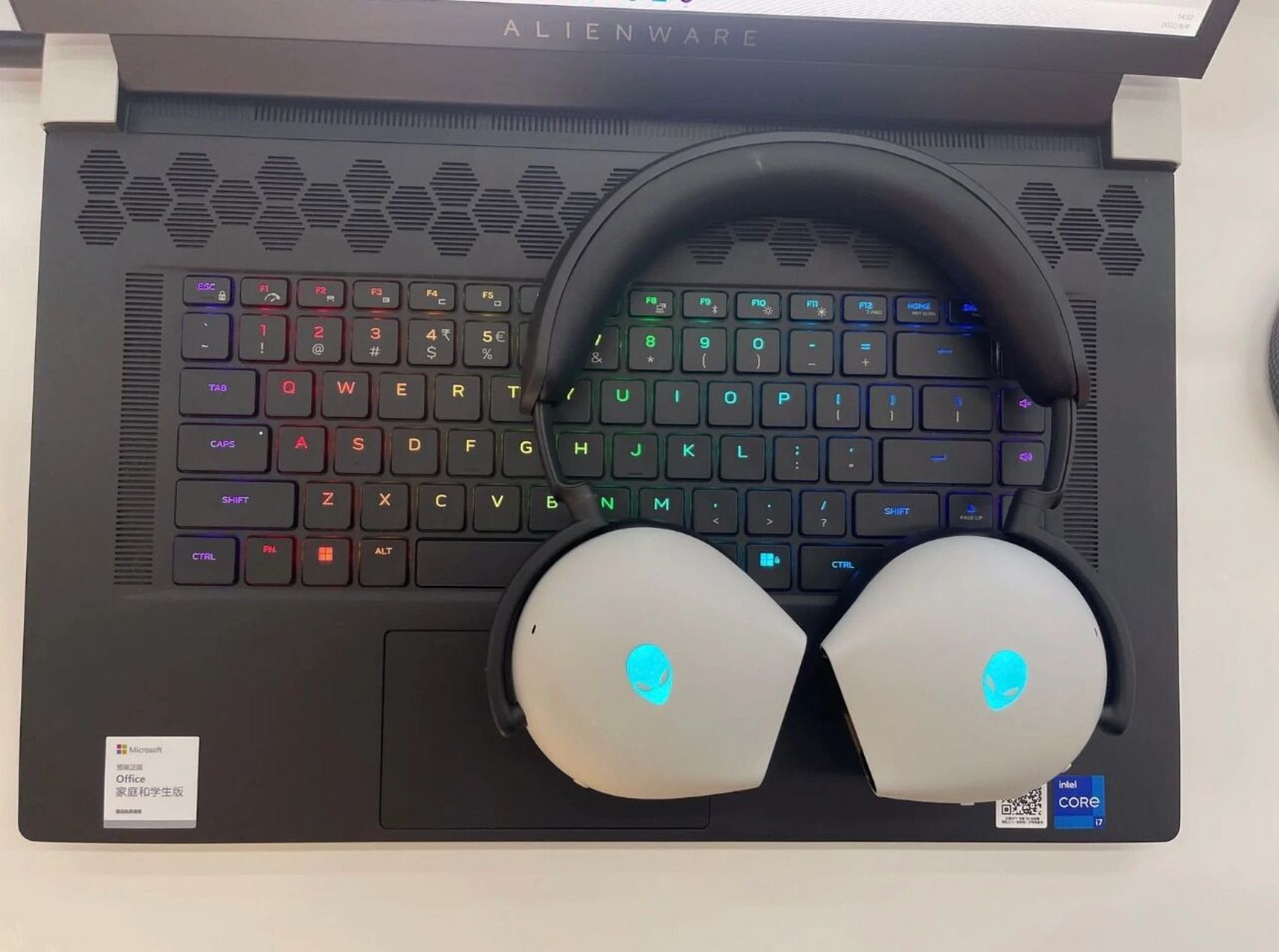 外星人920h全能耳机使用指南 外星人920h全能耳机使用指南 最近很多小