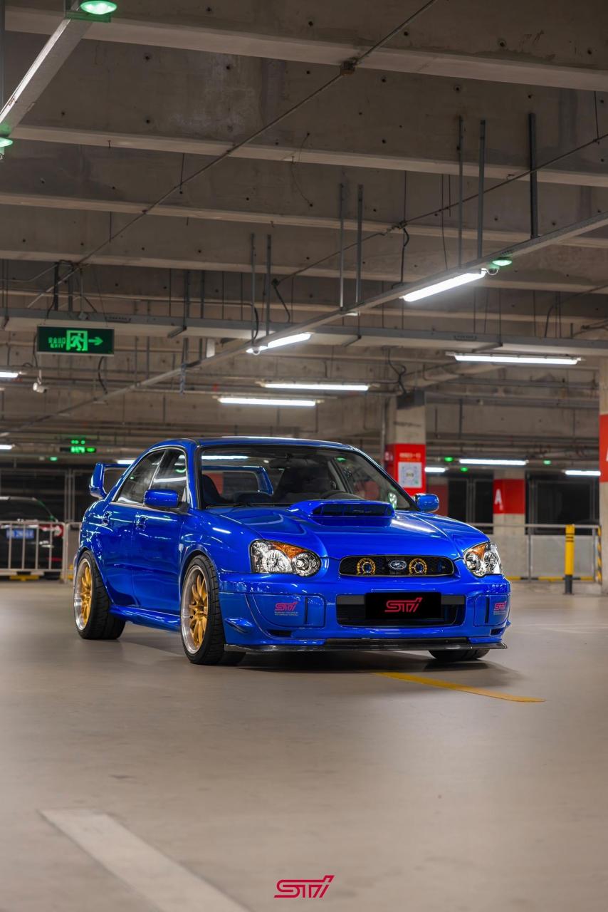 目前国内保有量个位数,这也是最后一代拉线油门的sti,也是斯巴鲁03