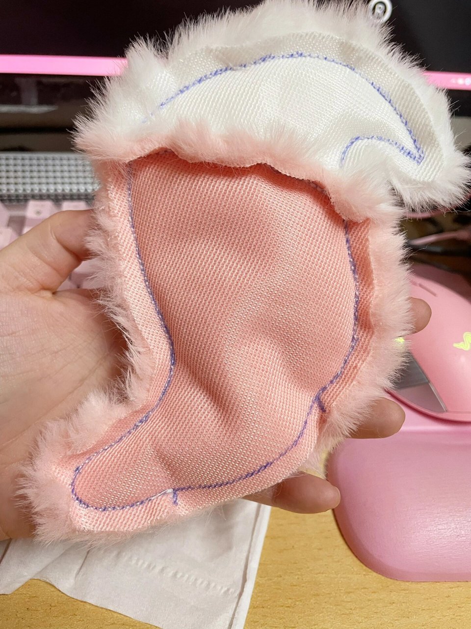 自制玲娜贝儿尾巴教程 好久之前发的自制贝儿尾巴,大家让我出教程,我