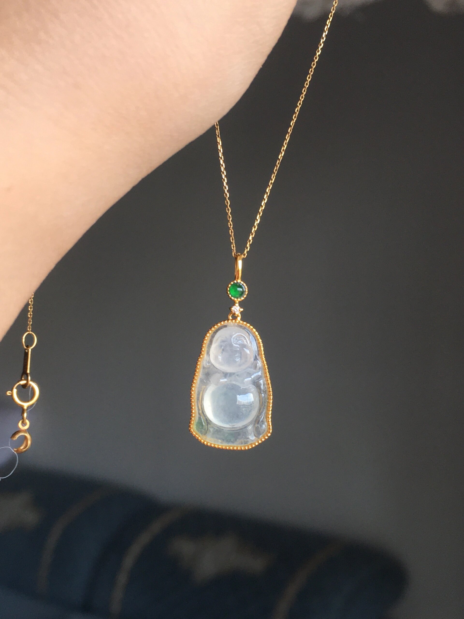 裸石480镶嵌725,被问了无数次的翡翠站佛