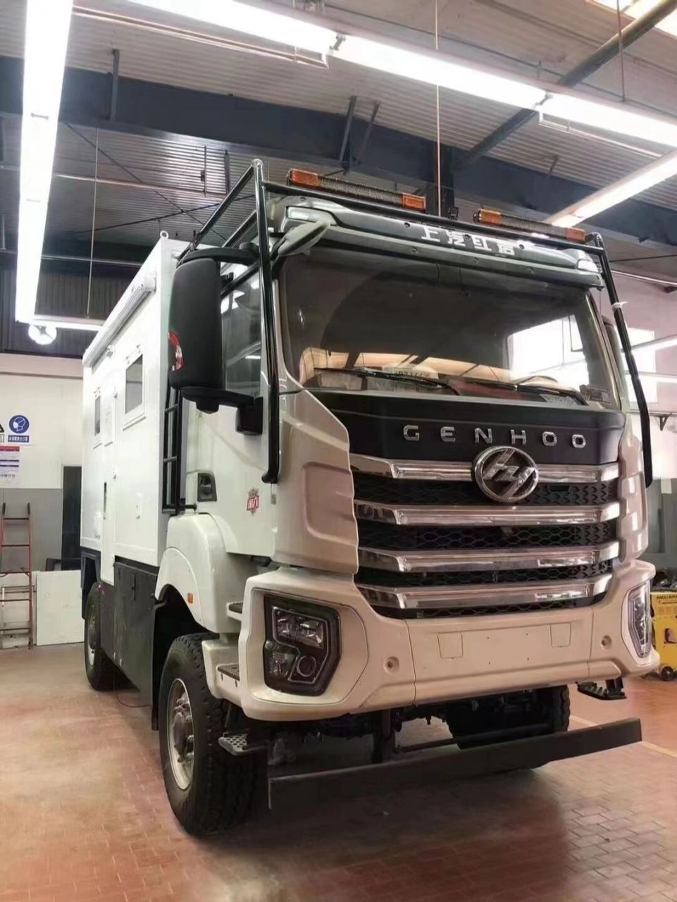 c1就能开的房车太霸气了 一直梦想有一个蓝牌房车,卡车底盘自驾去川藏