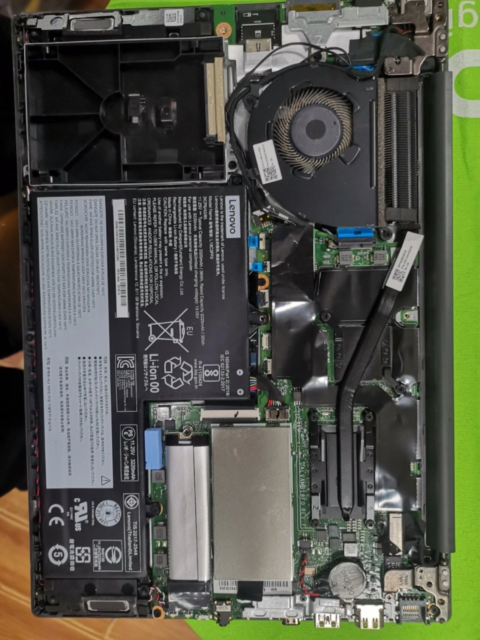 联想笔记本破屏维修,笔记本换屏,修屏幕 联想扬天v340笔记本(2020款的