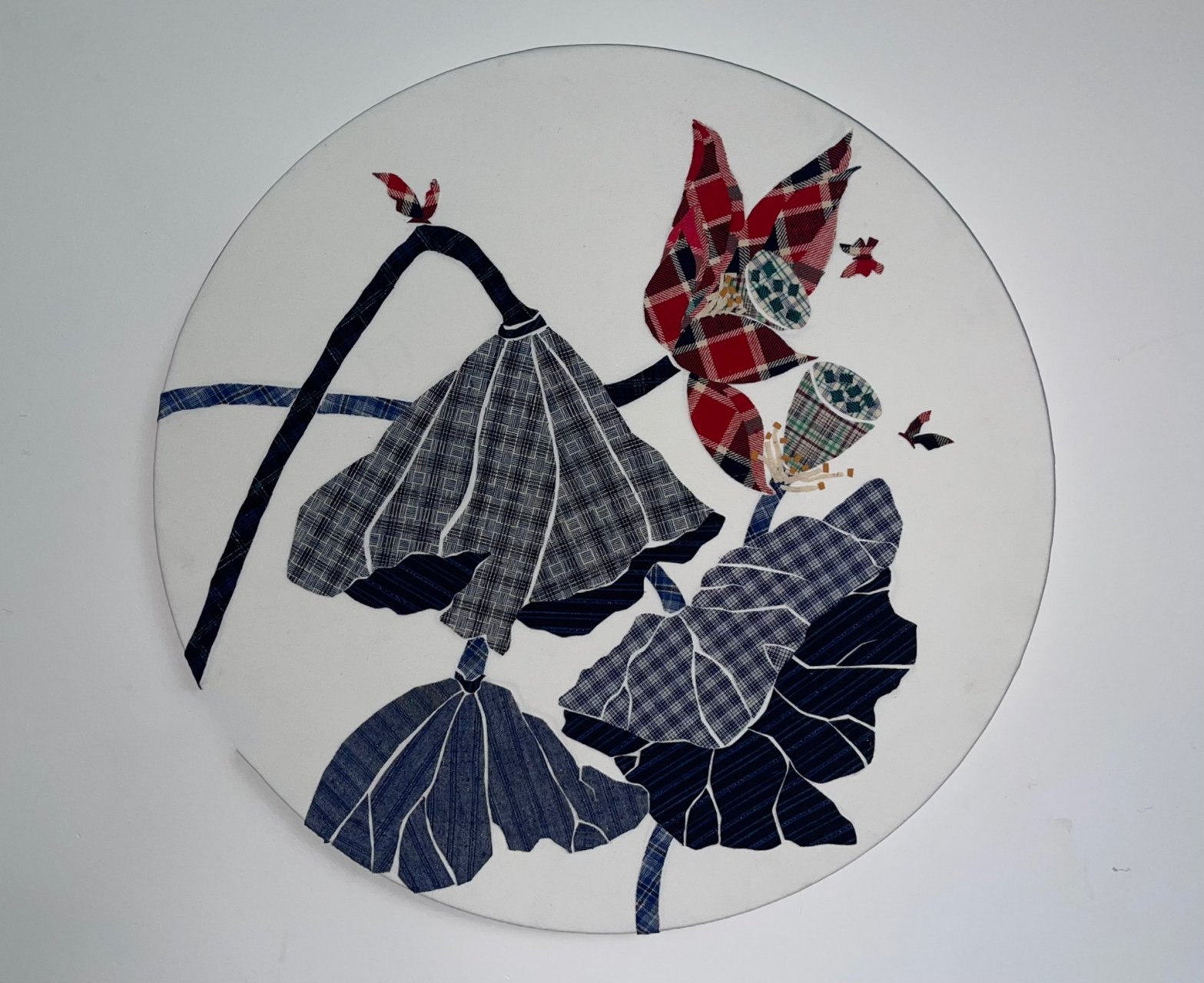 崇明土布|布艺拼贴|荷花系列【原创】 不知不觉,仲秋已至,从盛夏美到