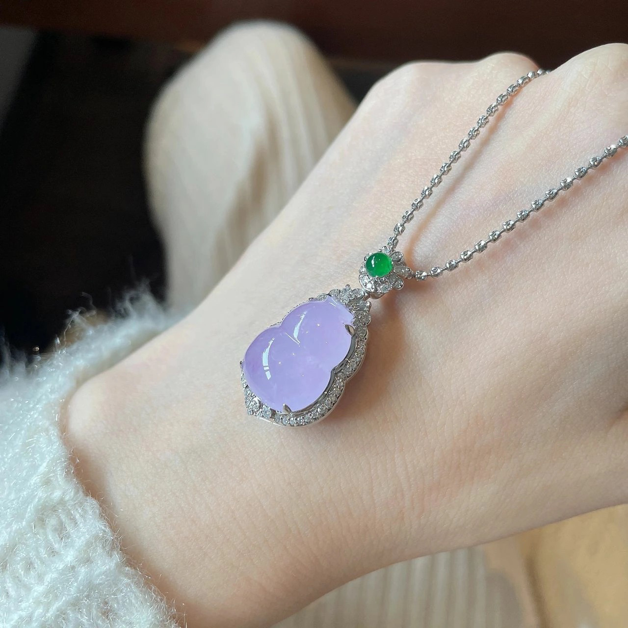 谁能拒绝这么仙美翡翠紫罗兰葫芦吊坠!