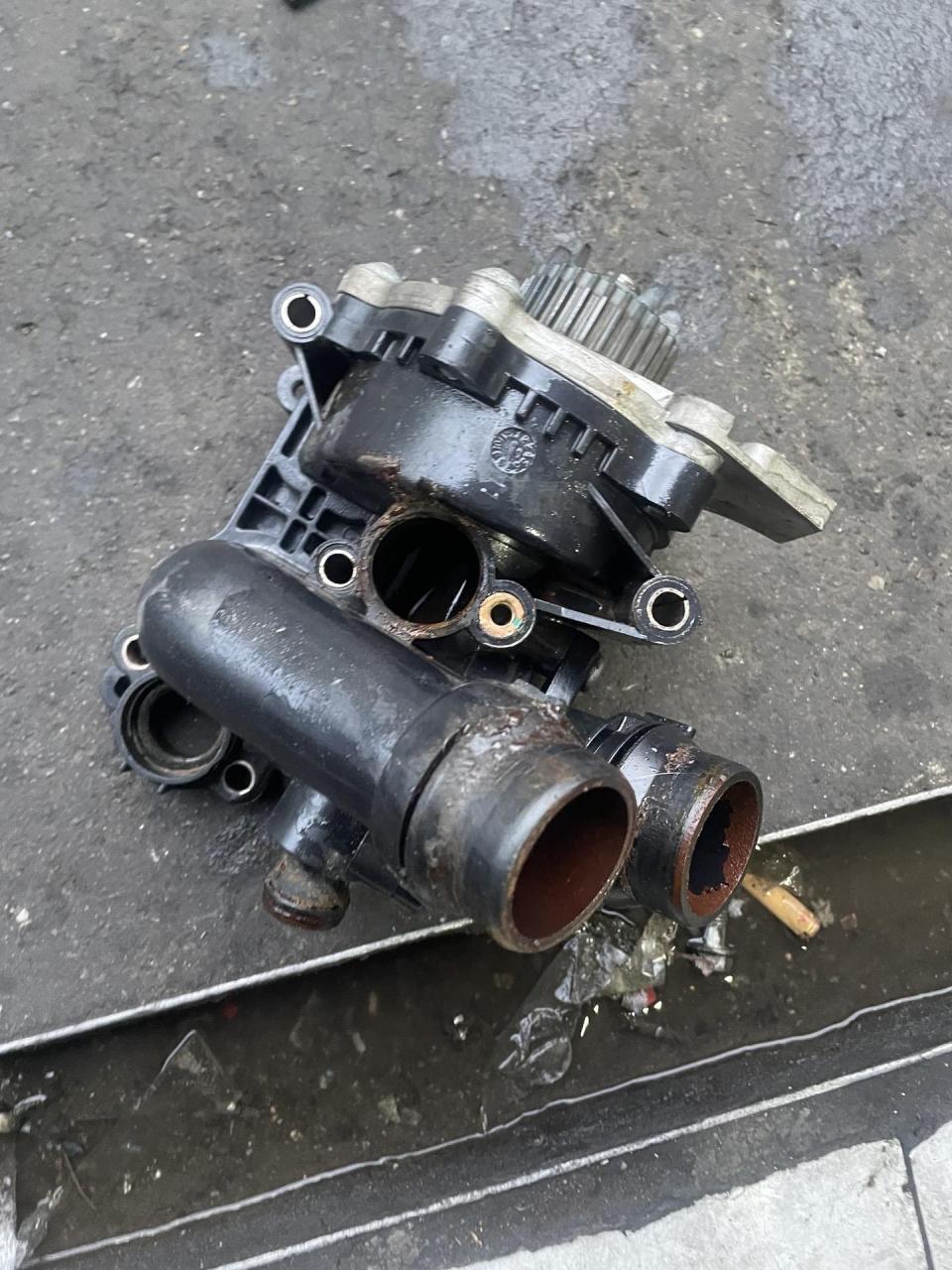 大众途观 ea888 1.8t 更换水泵