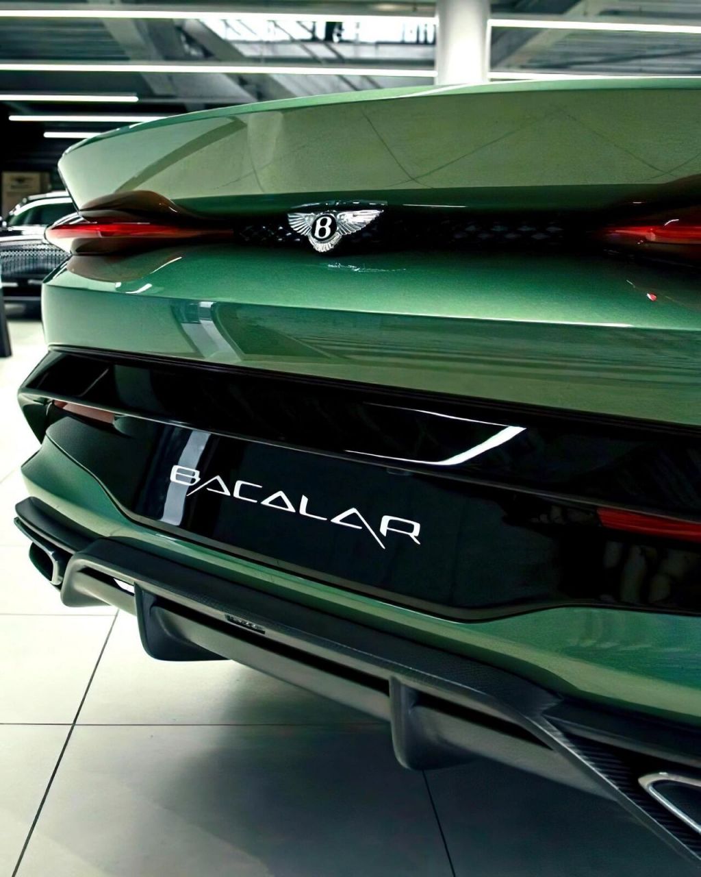 宾利bentley bacalar 超好看的颜色你喜欢吗 动力方面,搭载性能进一步