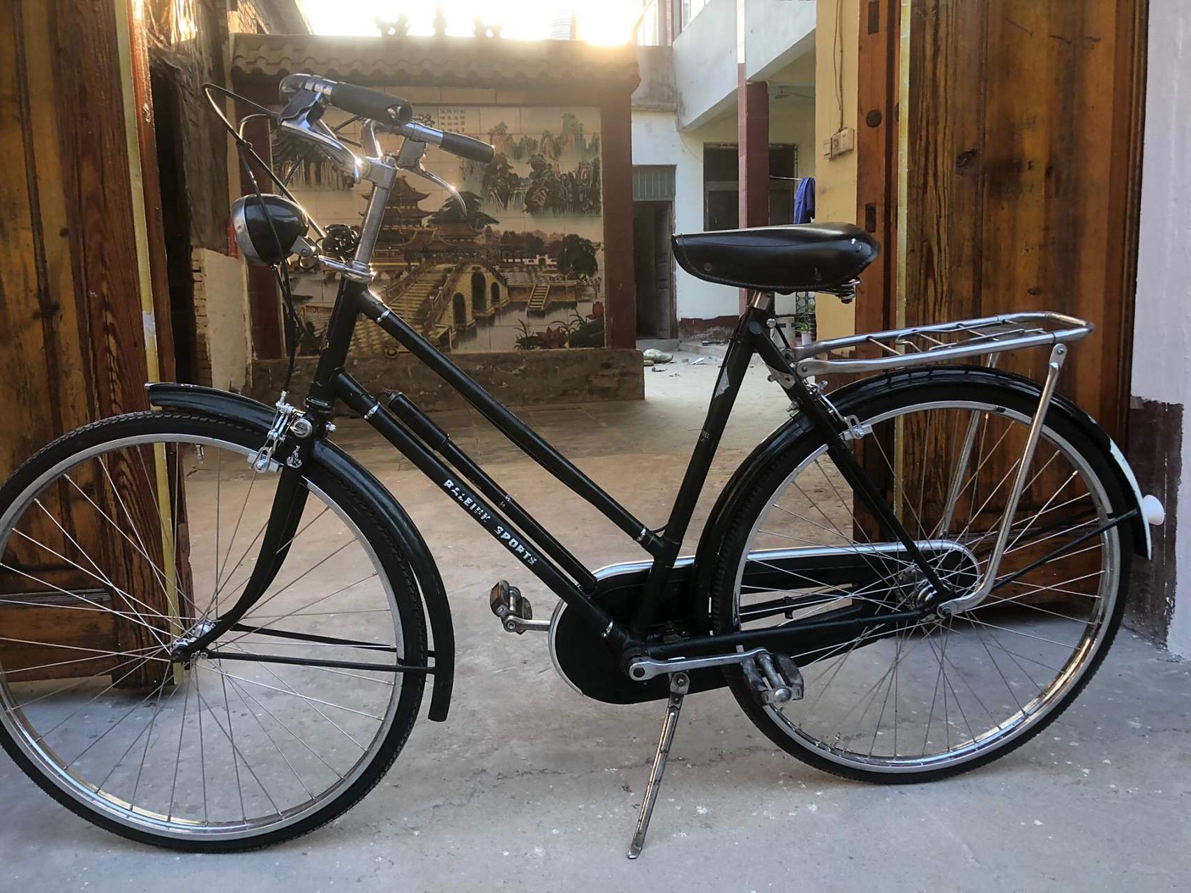 英国凤头自行车