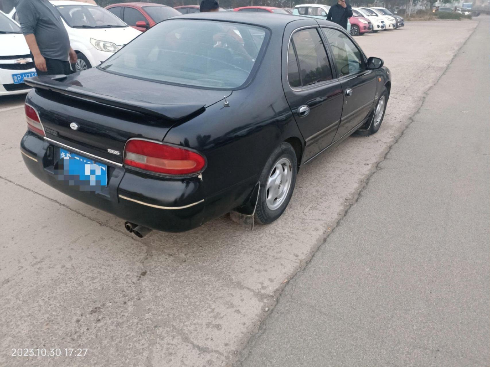 1999年尼桑蓝鸟u13,个人一手,全手续,实表15万公里