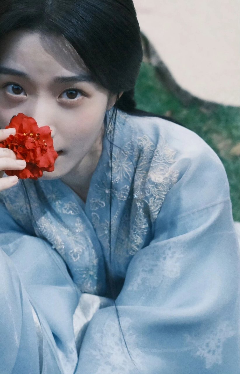 想看到一个全是上官浅的壁纸 上官浅真的太美了家人们,病娇又绿茶还有