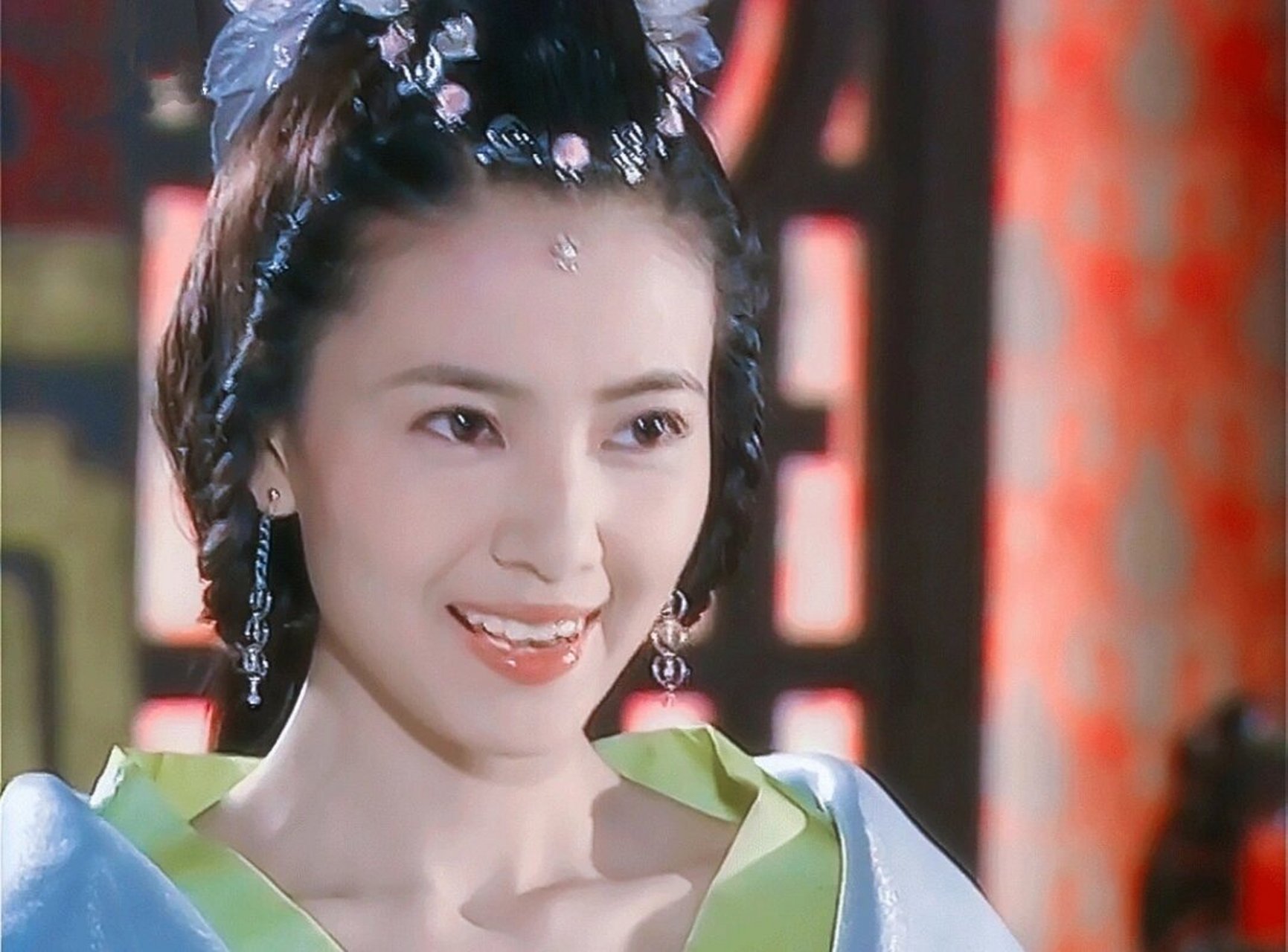 《神医侠侣》·高圆圆古装穿搭 2004年上映的,高圆圆·楚楚动人之美!