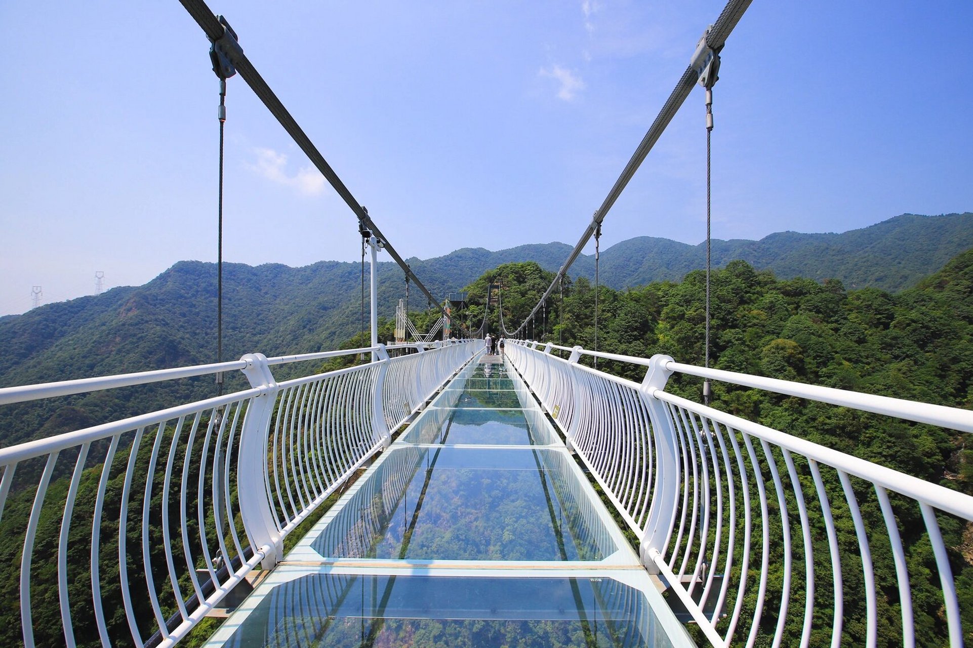 宁海梁皇山:徐霞客游记开始的地方 梁皇山景区位于宁海县前童镇境内