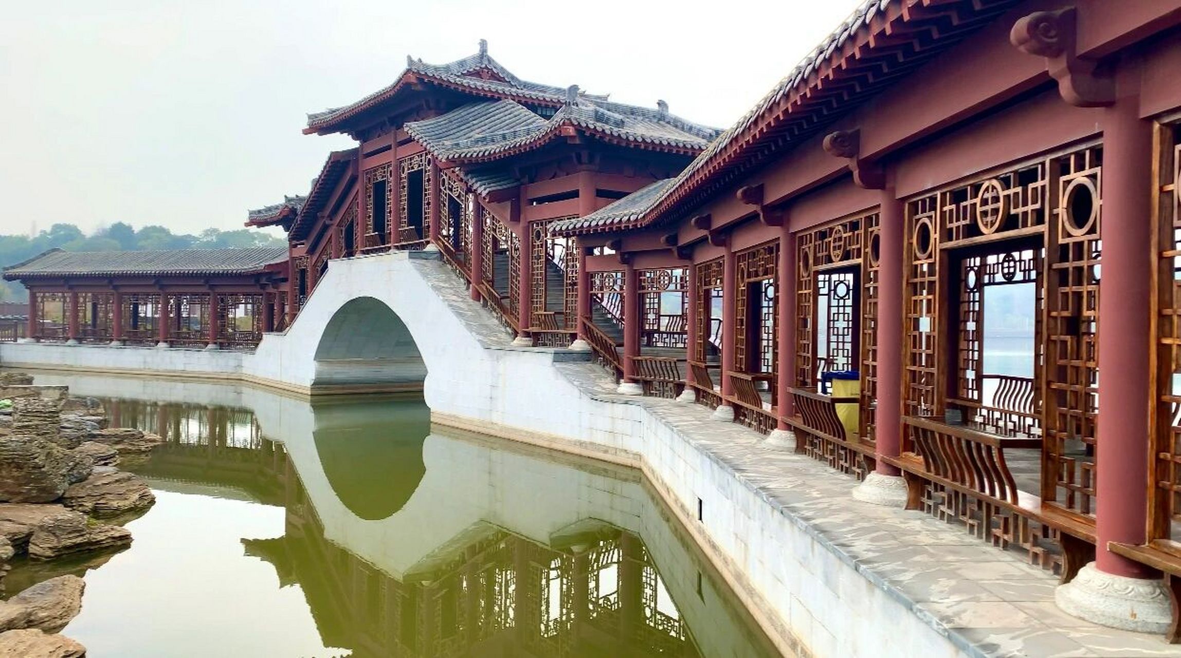 樟树市一日游 今天2023年2月28日,一大早起来去阁皂山玩,路过岐黄小镇