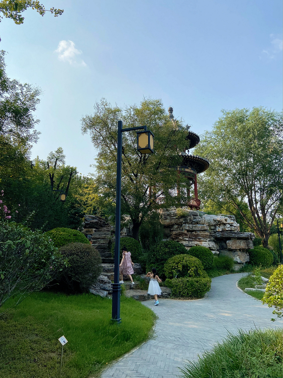 郑州园博园 郑州园博园 地址:河南省郑州市新郑市航空港经济综合实验