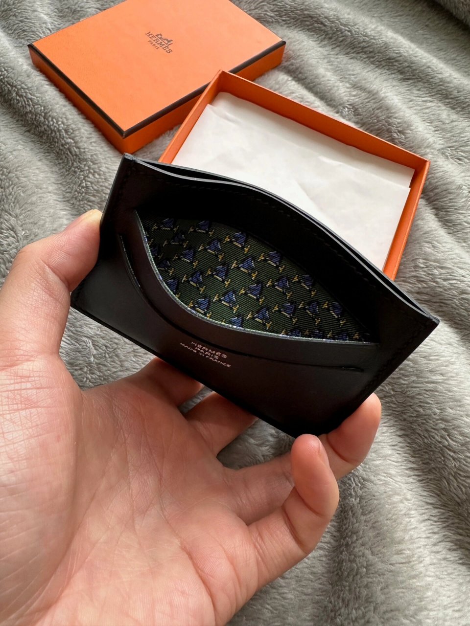 爱马仕 hermes 卡号 卡夹 黑色 真丝内里 5卡位 超级难买的卡包