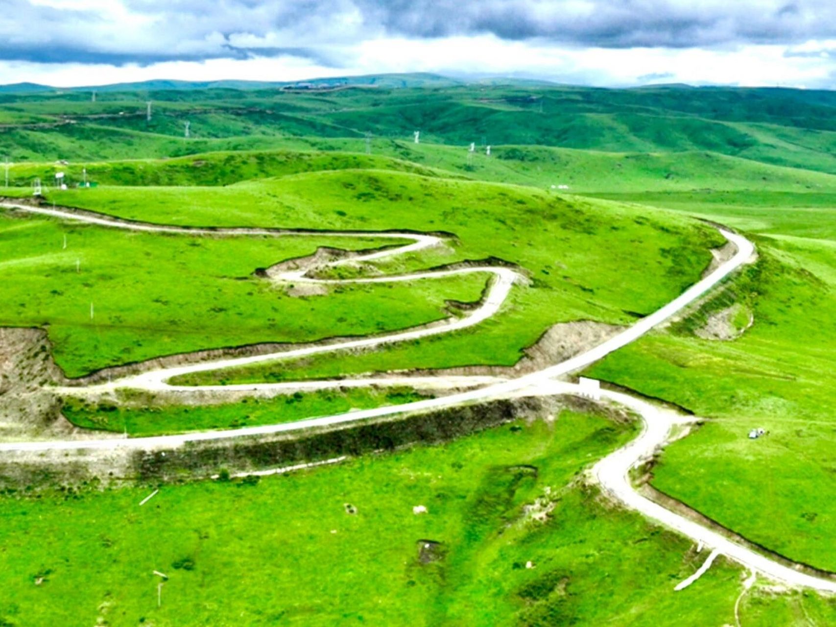 九红草原风光路值得走一趟 深度漫游甘青大环线day12  九红草原风光路