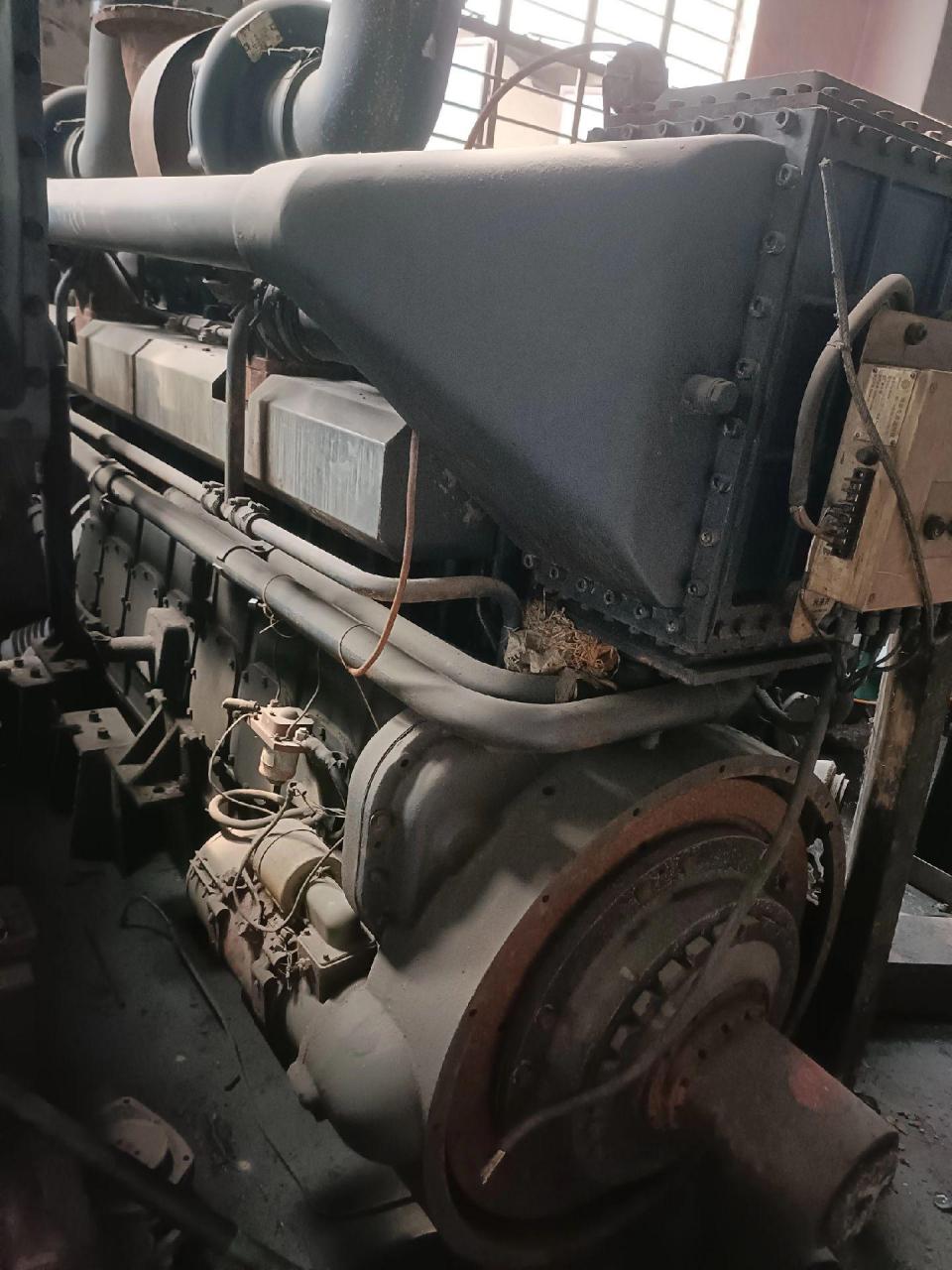 8170双涡轮增压船用柴油机 现货一台