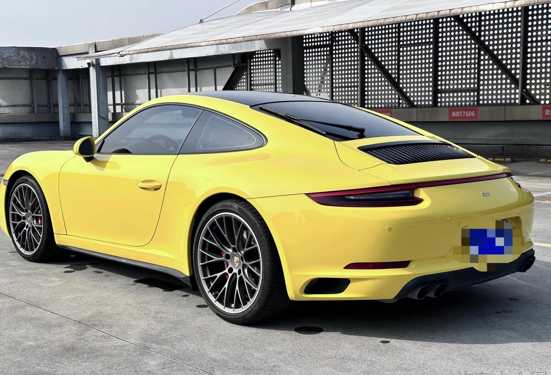 保时捷911carrera 4 3.0t 售价:73.