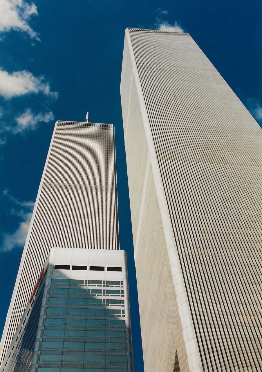 美国世贸双子塔高度图片