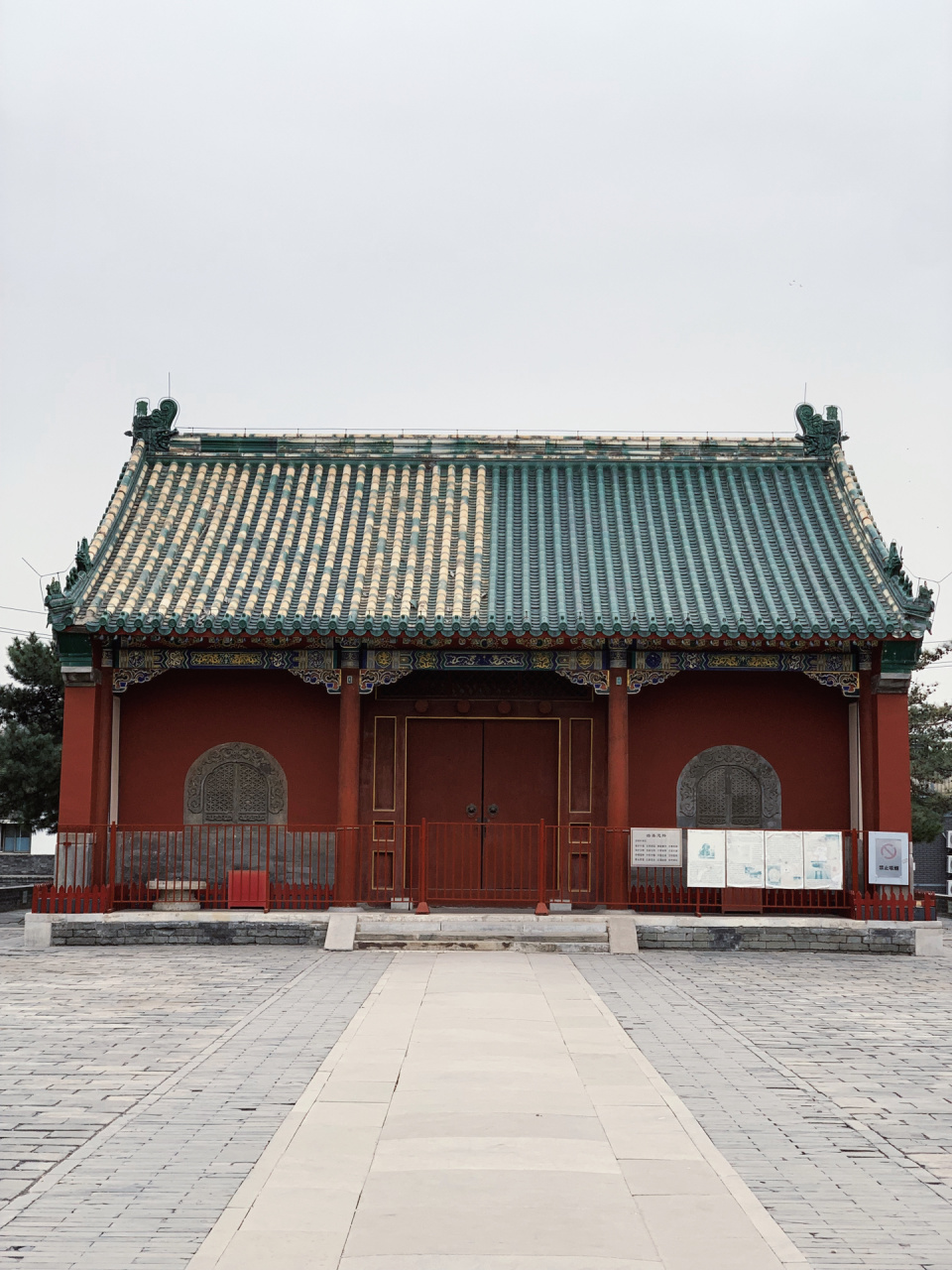 北京唯一保存完整的满族风格建筑-普度寺 坐落在南池子大街东侧的普度