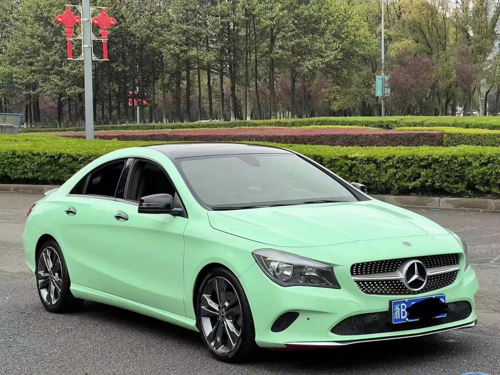 cla200 上牌日期:2017年8月 车辆车型:轿车 车辆产地:国产 车辆颜色