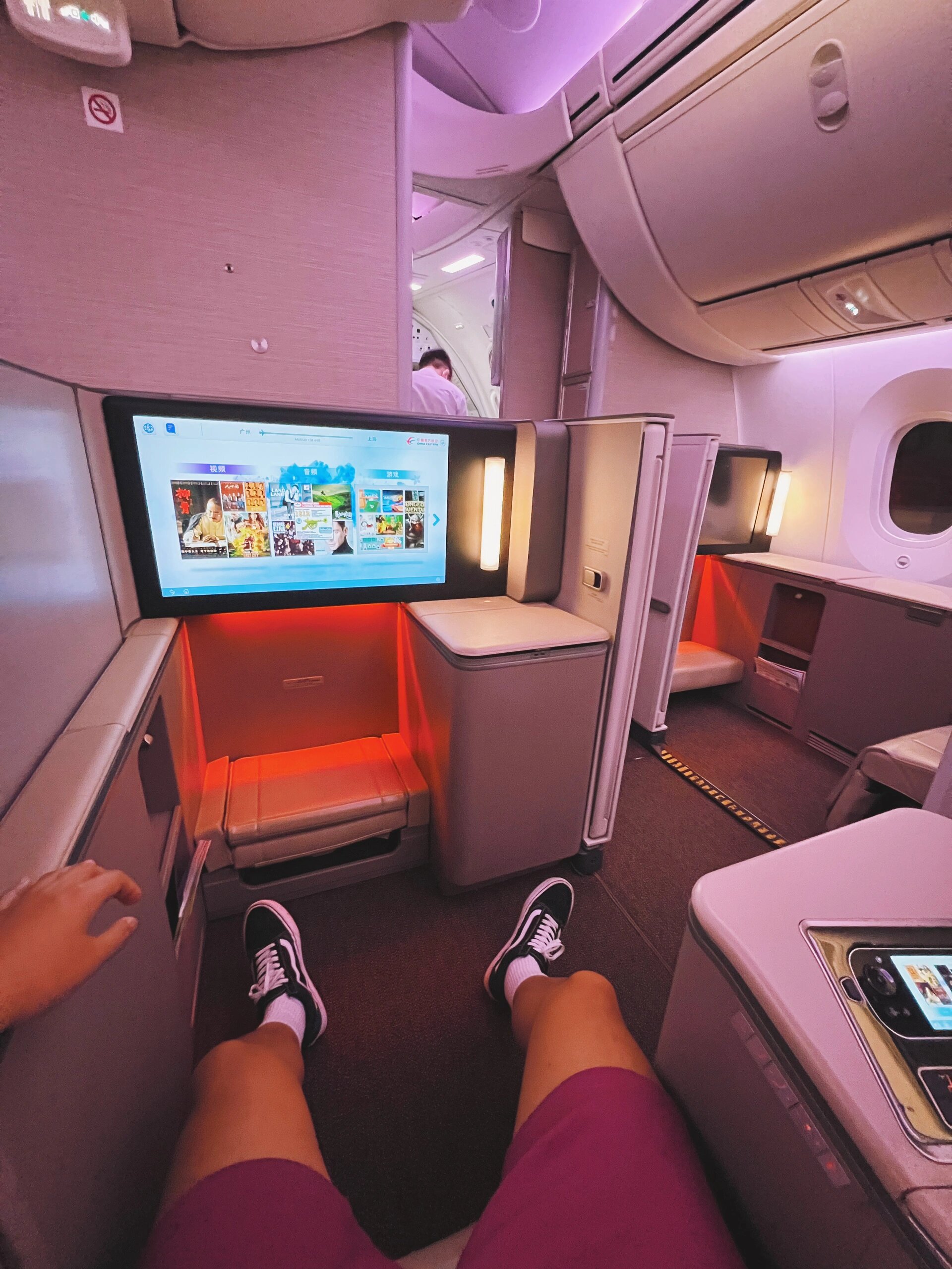 再次体验东航公务舱,标准的787之旅