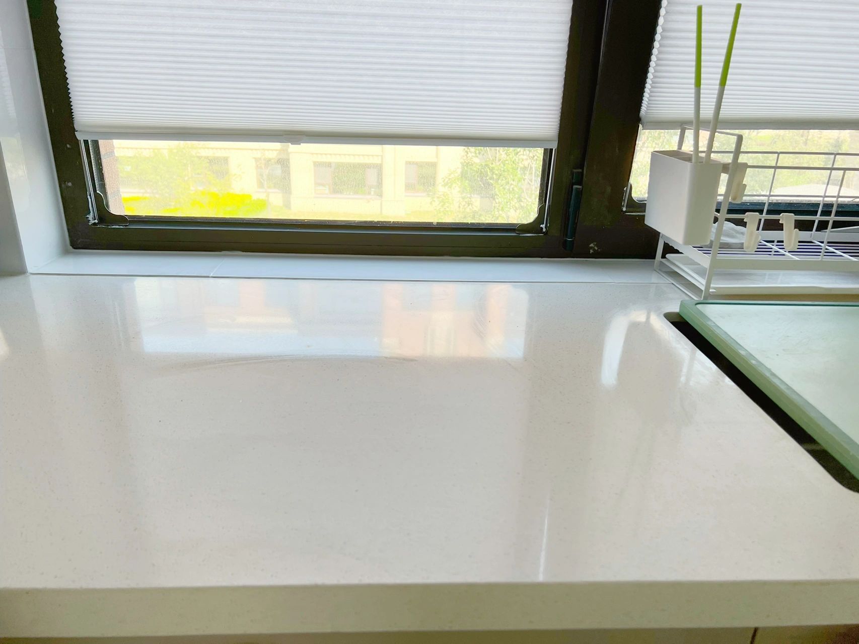 装修灵感99|厨房扩大术-橱柜台面窗台平齐 橱柜台面高度按长期使用