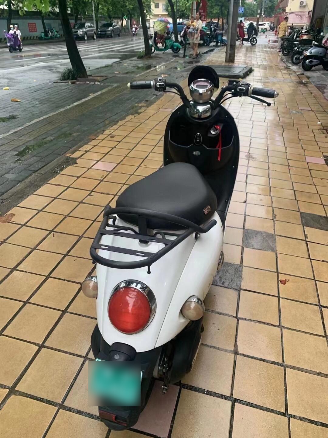 到货60伏台铃q7,手续齐全,车况良好