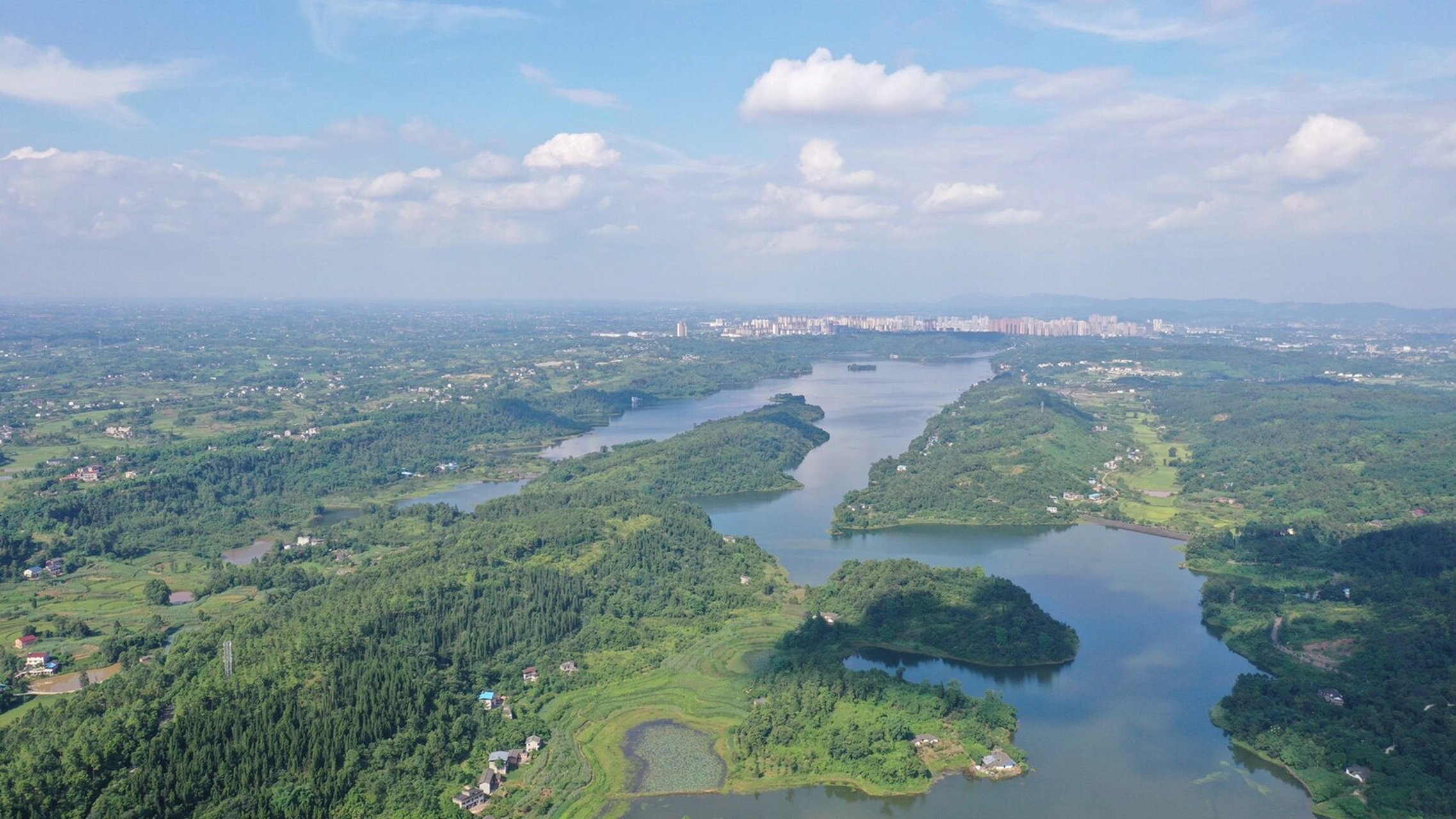 隆昌市古宇湖景区 古宇湖风景名胜区,国家aaaa级旅游风景区,位于四川