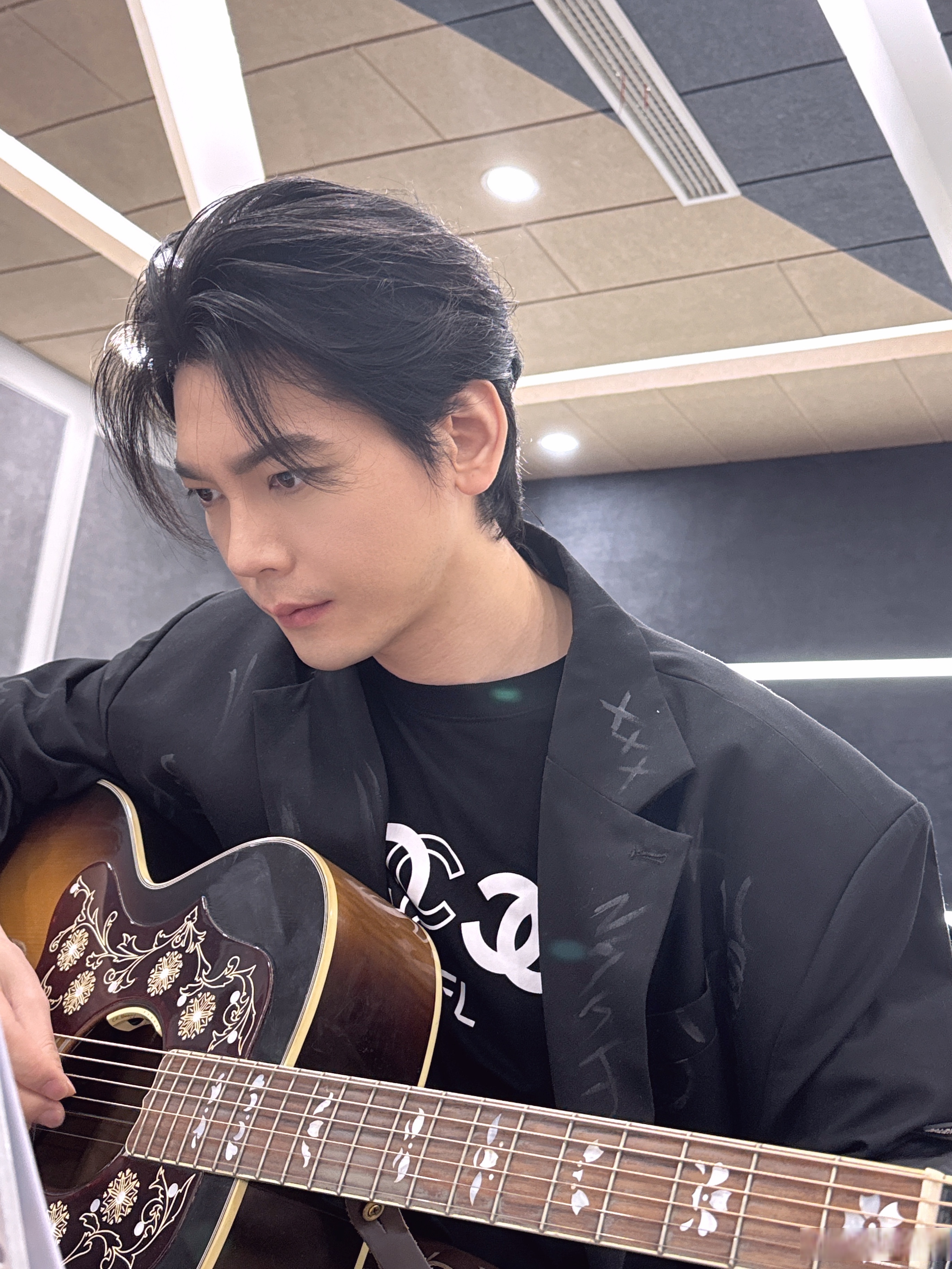 2024简弘亦延迟满足巡回演唱会