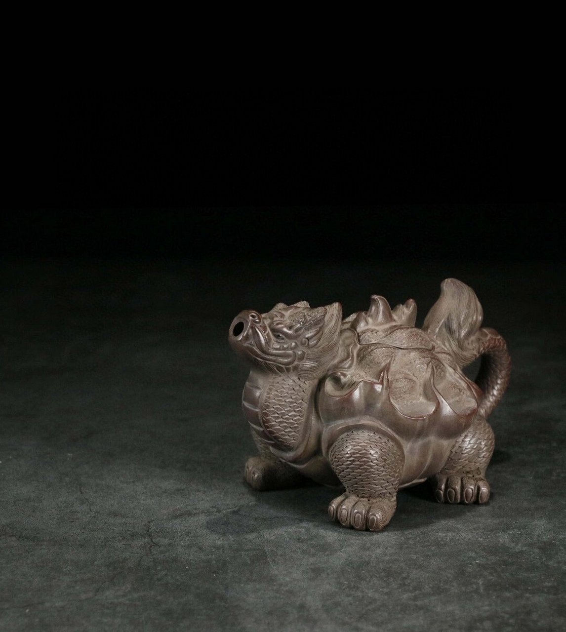 旧藏【友泉】【紫砂龙龟壶】 旧藏【友泉】【紫砂龙龟壶】 【尺寸】长