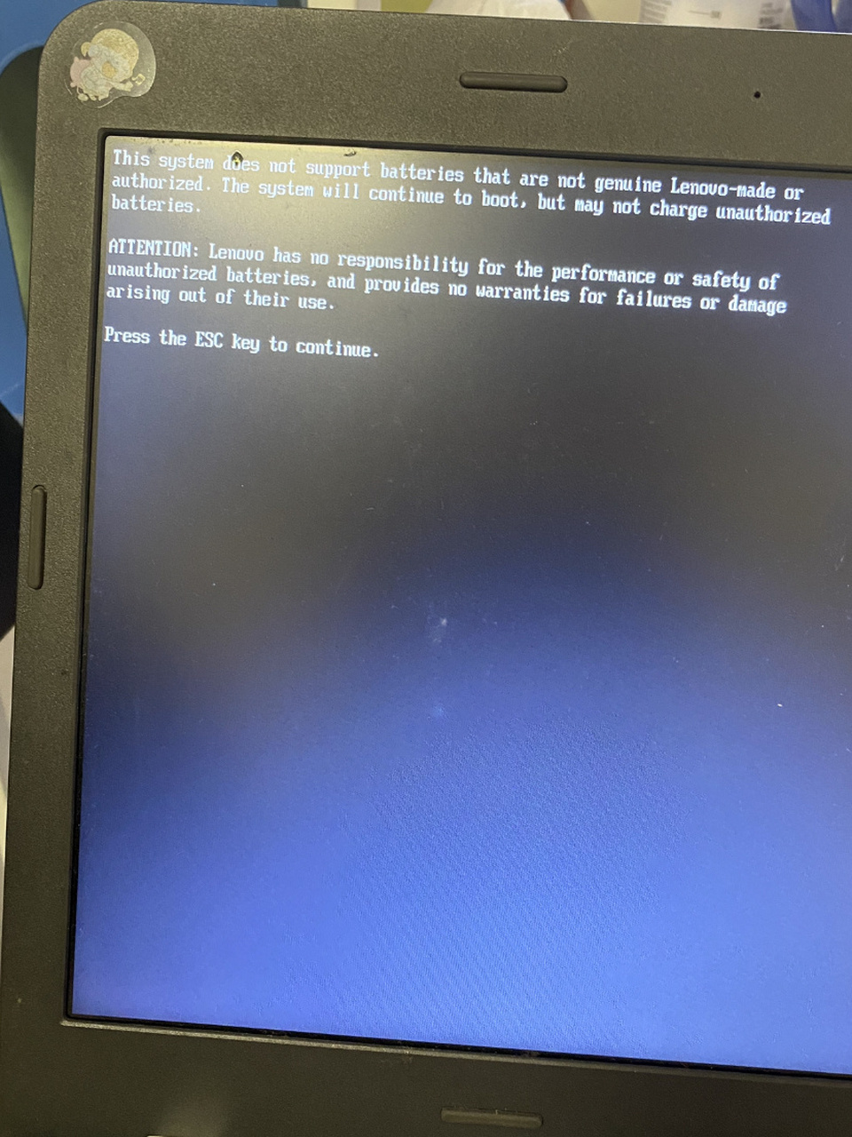 电脑开机一会儿就自动关机 怎么回事,哪位大神告知一下 更新后续 已经