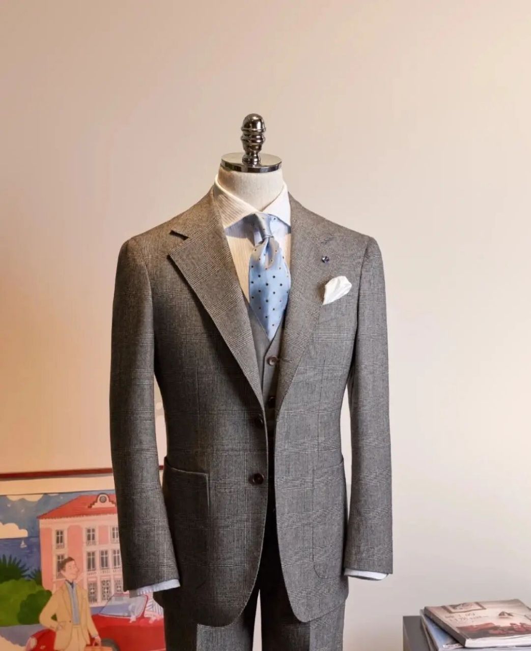 灰色西装怎么搭领带71 灰色西装搭配什么样的领带呢?