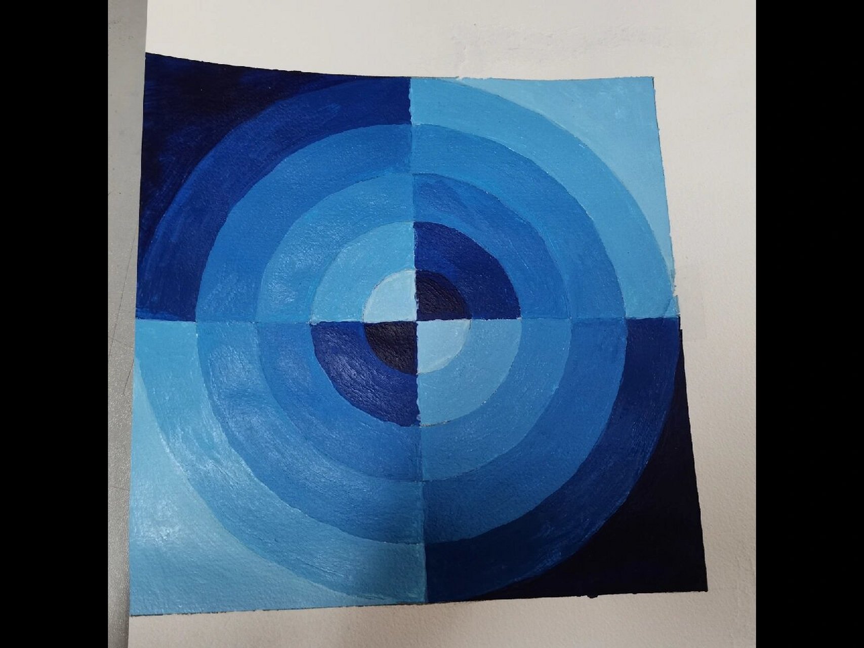 明度推移,色相渐变,纯度推移作业 明度推移是逐渐加白, 色相渐变是