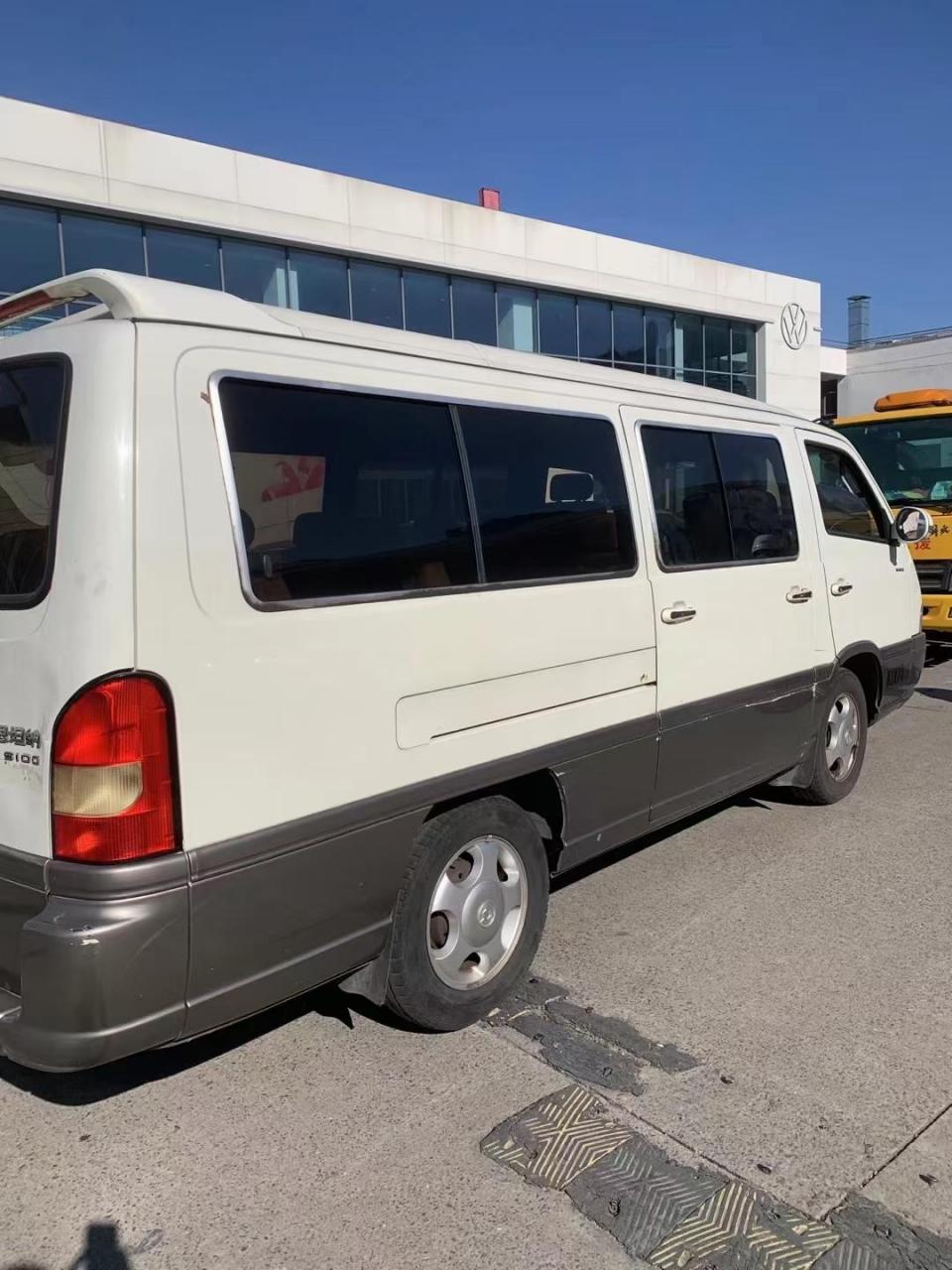 3956号奔驰mb100汇众,全款 1.