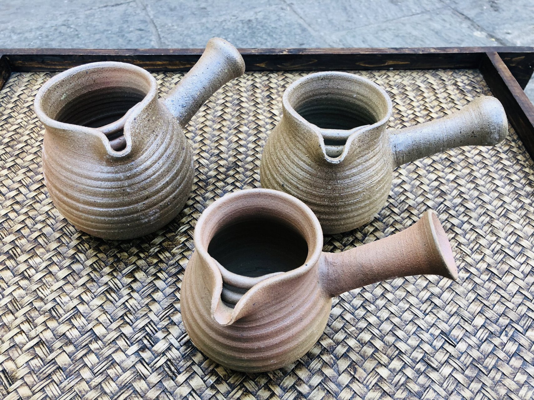 【大理非遗】97土陶侧把烤茶罐 明天快来三月街赶集啦!