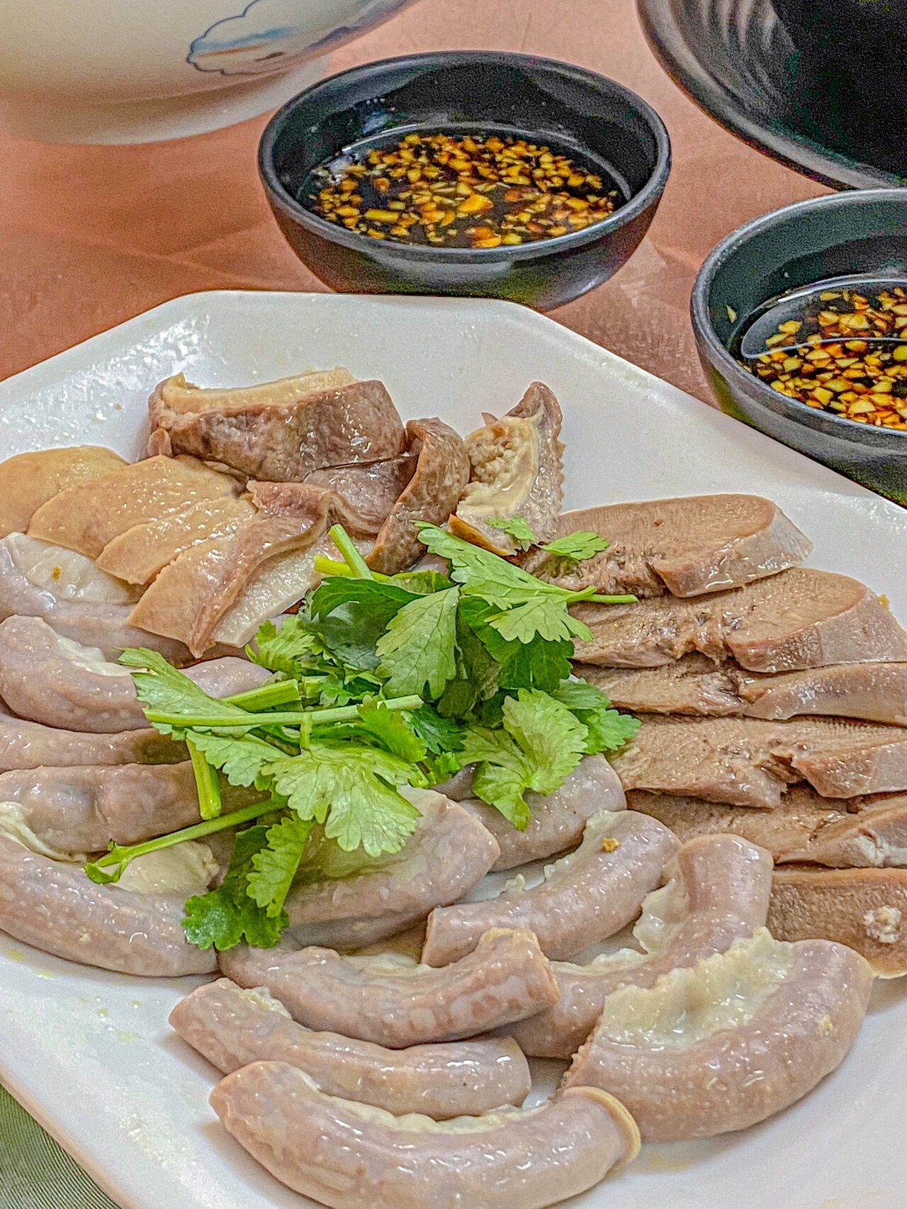 多少次来广州东晓南…就为了这一口白灼粉肠 周末朋友带我来吃这家