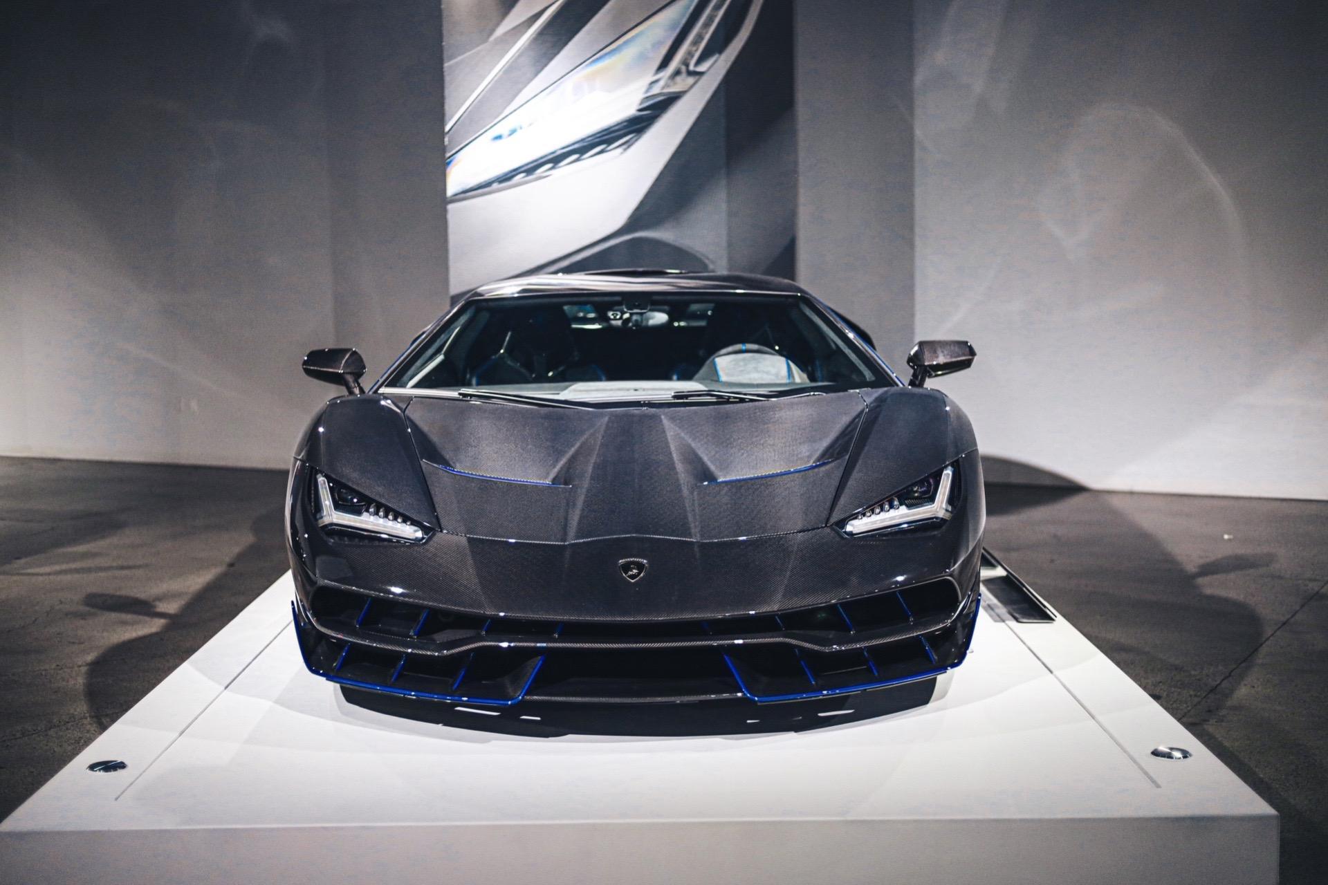 兰博基尼centenario 百年牛96 称得上是最帅的限量换壳牛!