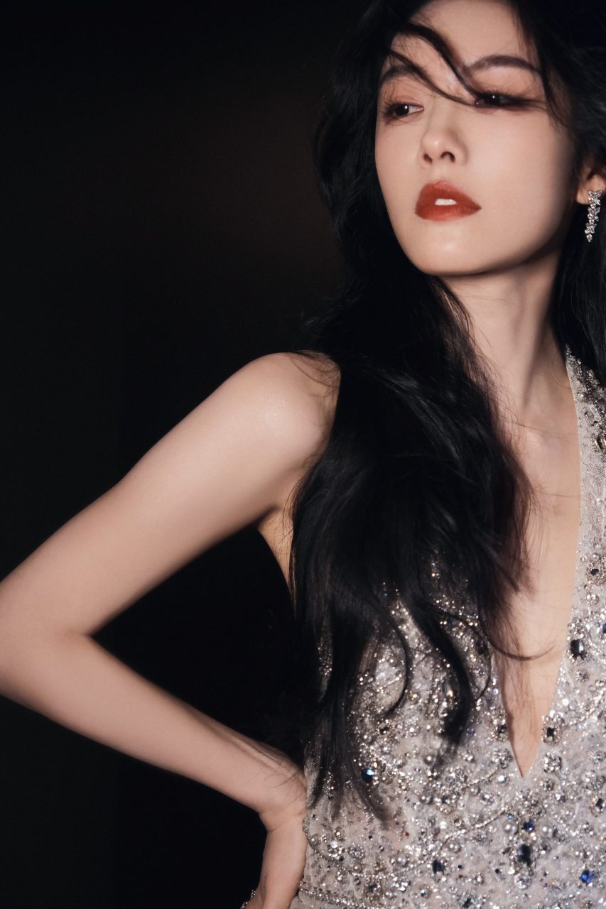 蔡文静#双11惊喜夜#  隽藏星光,与优雅一同绽放.