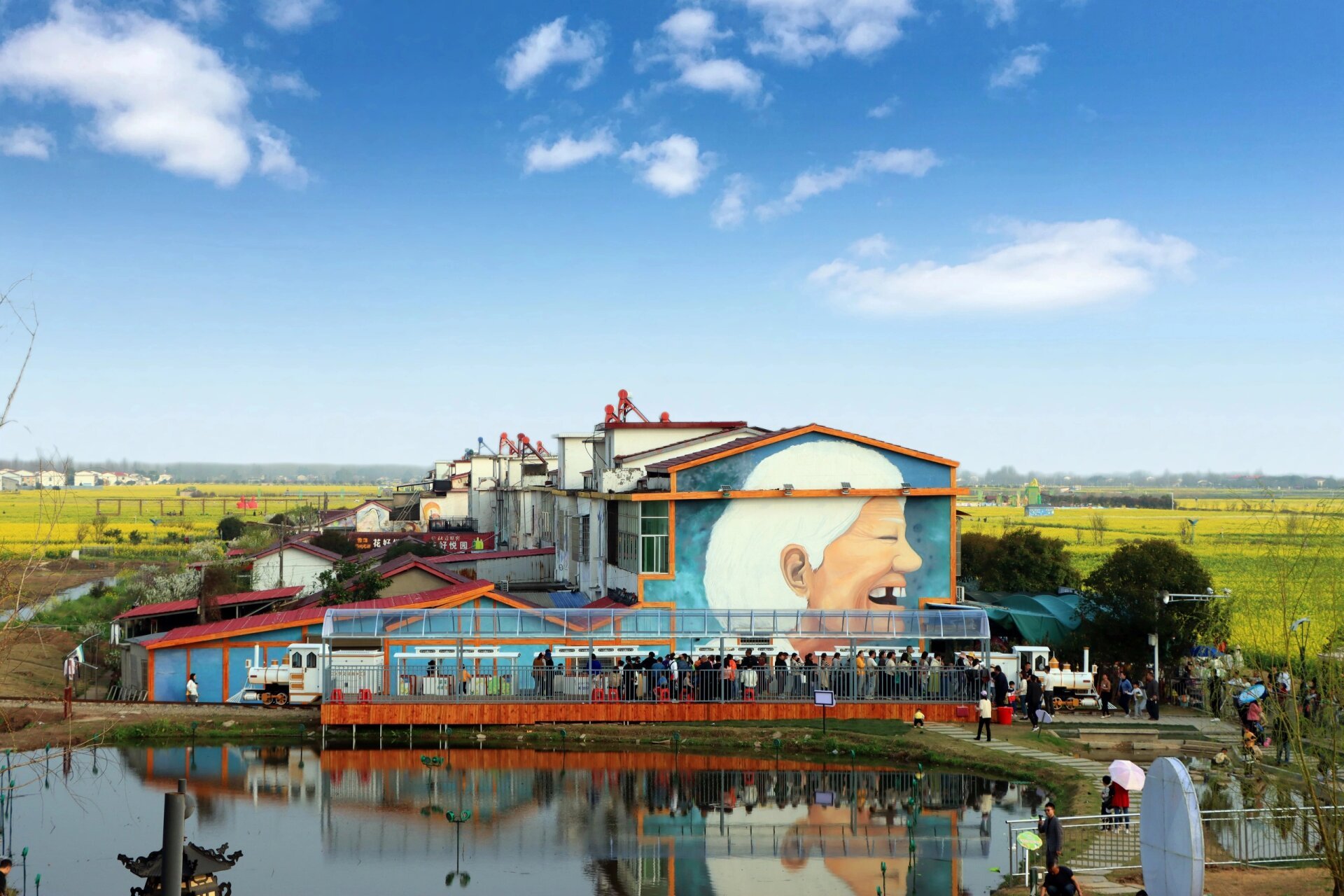 南县罗文花海 #笔记灵感# 一直听说南县罗文花海搞得不错,趁着周末去